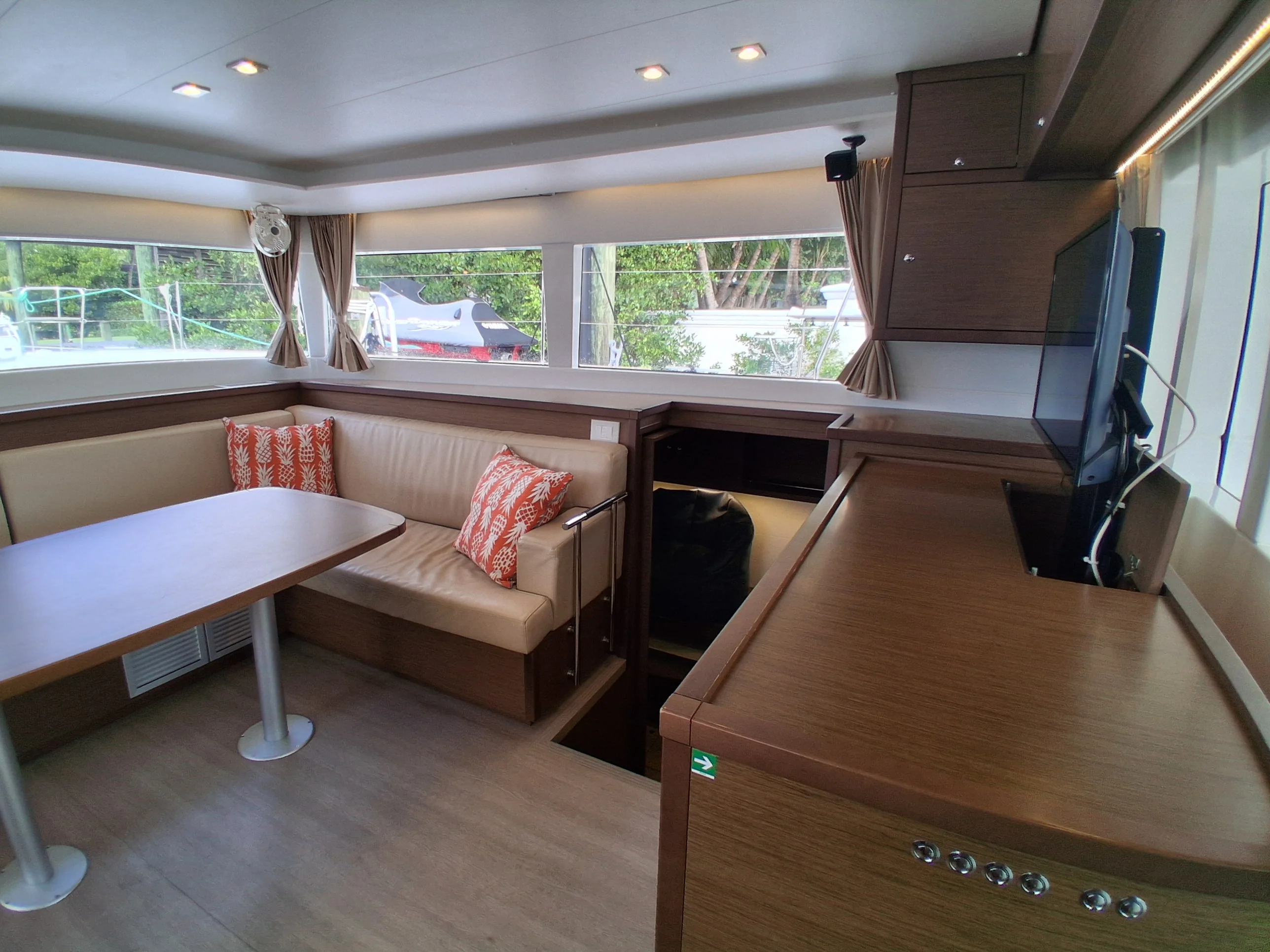 2019 Lagoon 450 F Image Thumbnail #27