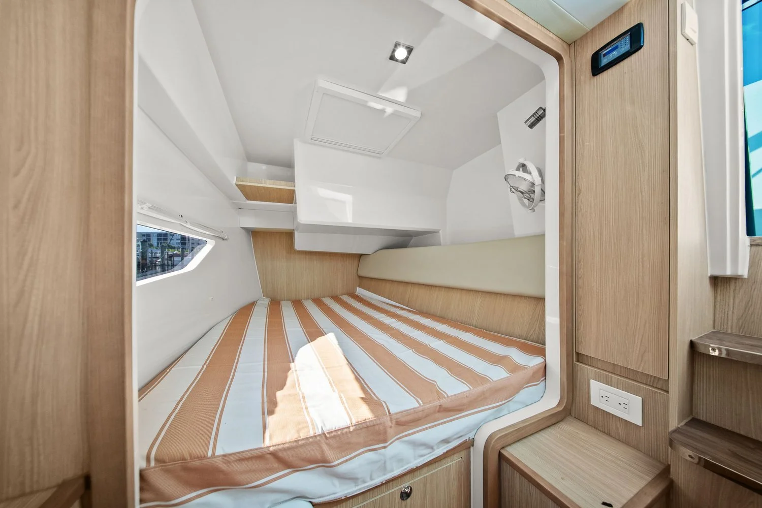 2020 Aquila 36 Image Thumbnail #57