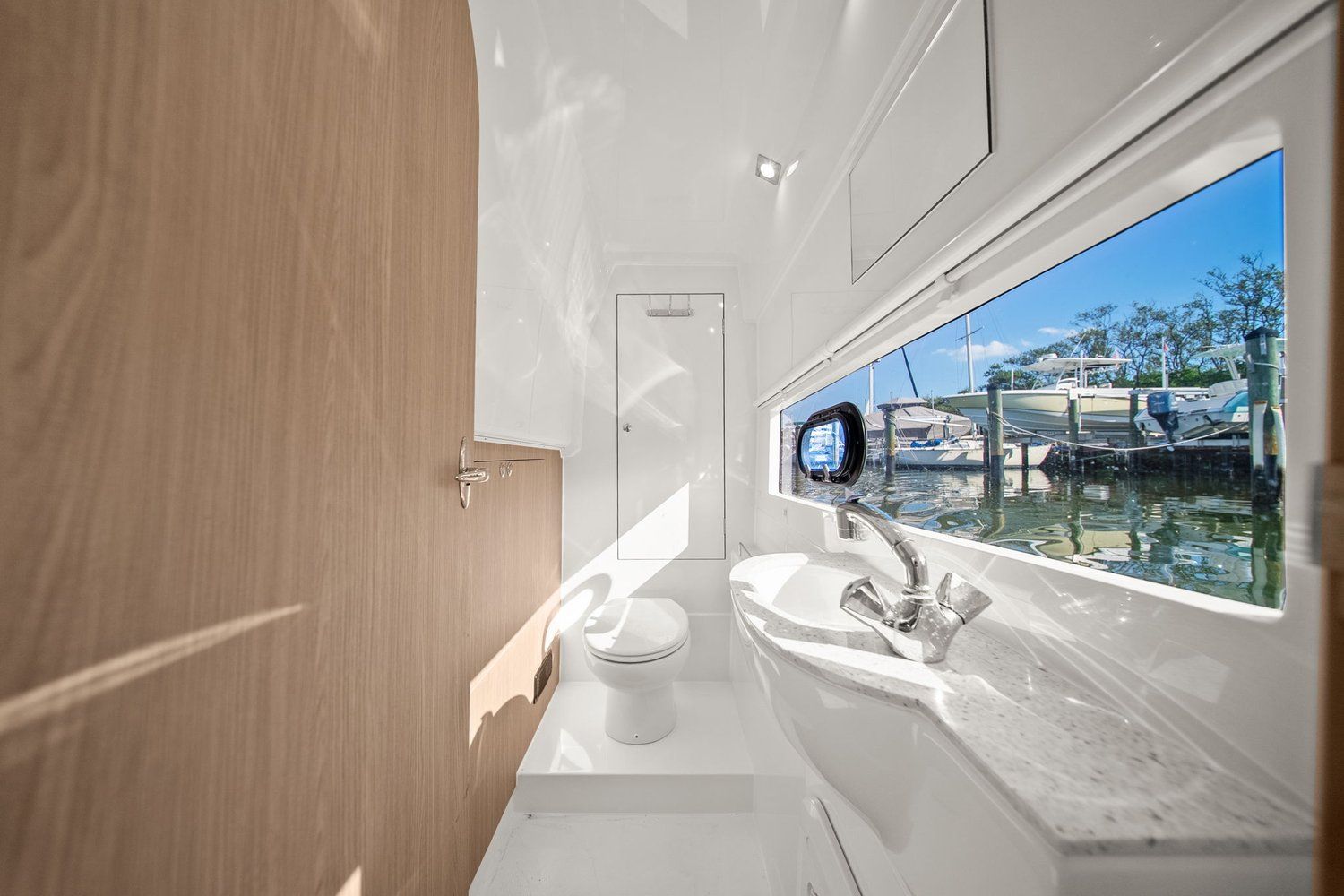 2020 Aquila 36 Image Thumbnail #58