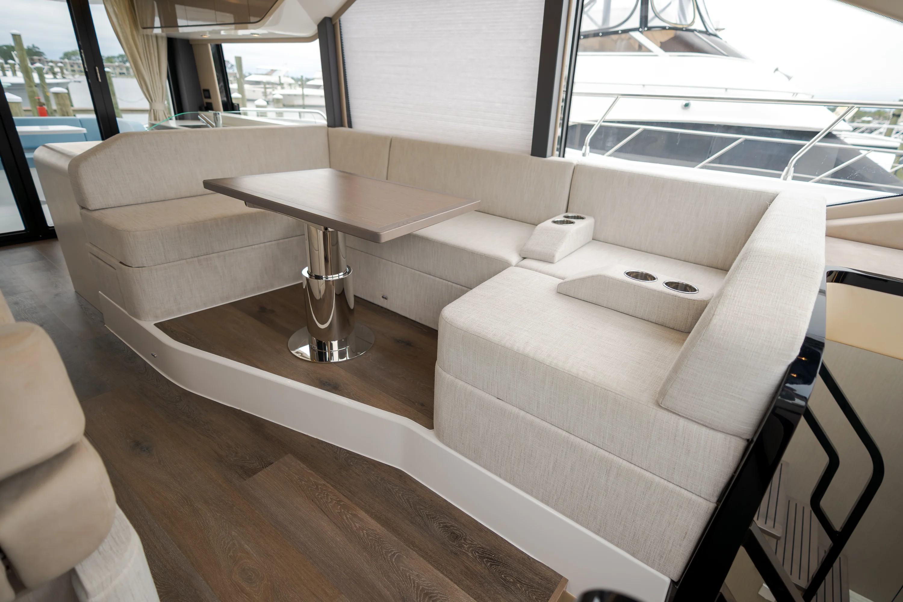 2026 Cruisers Yachts 57 FLY Image Thumbnail #56