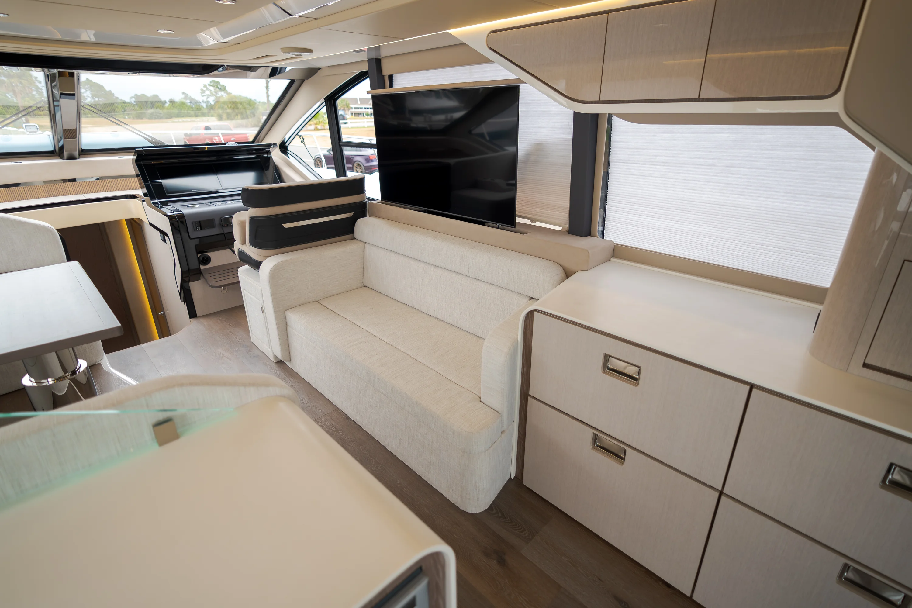 2026 Cruisers Yachts 57 FLY Image Thumbnail #54