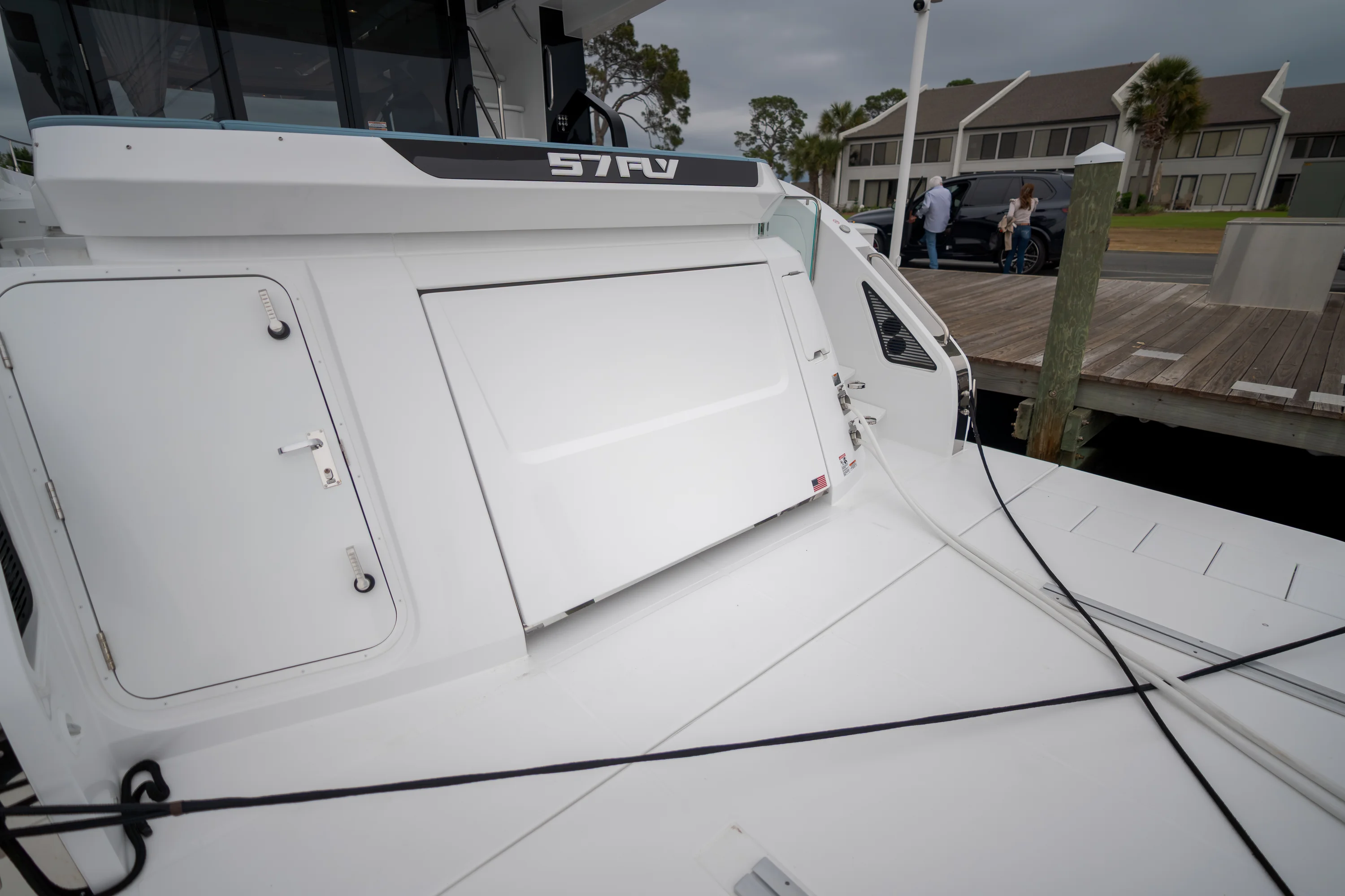 2026 Cruisers Yachts 57 FLY Image Thumbnail #19
