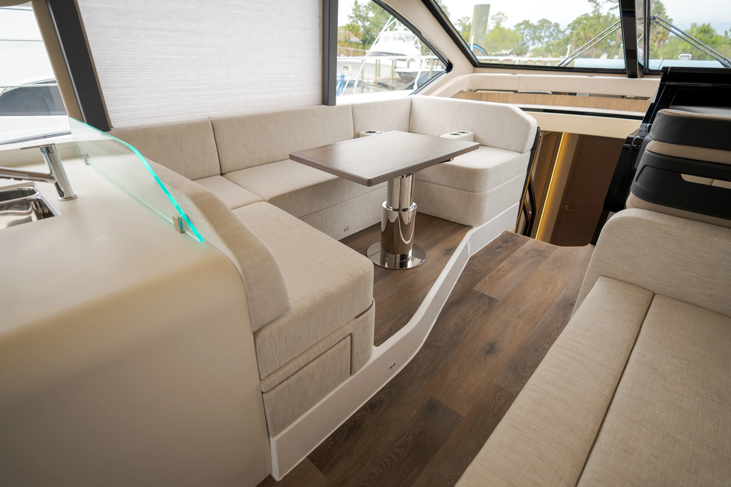 2026 Cruisers Yachts 57 FLY Image Thumbnail #55