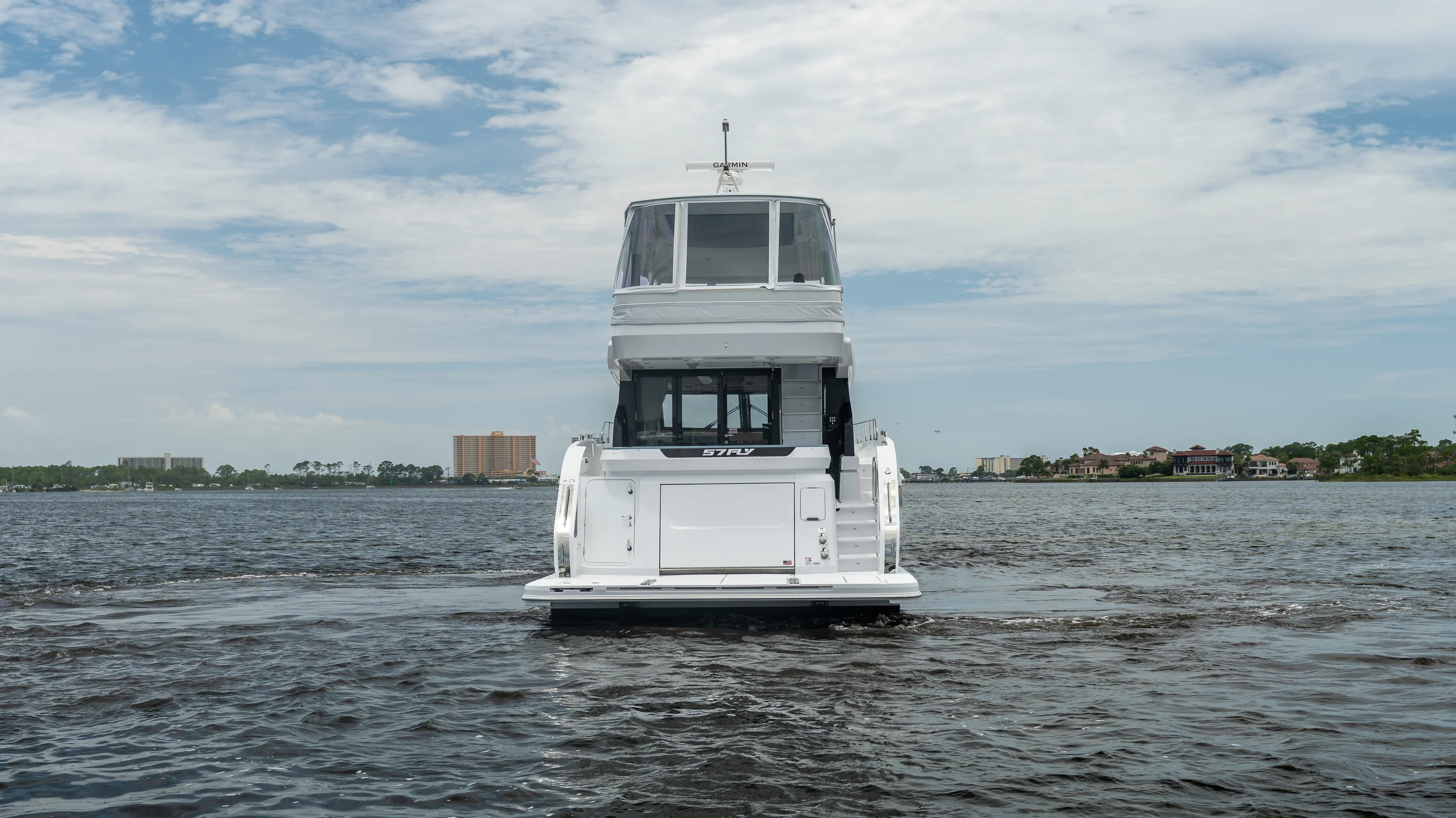 2026 Cruisers Yachts 57 FLY Image Thumbnail #6
