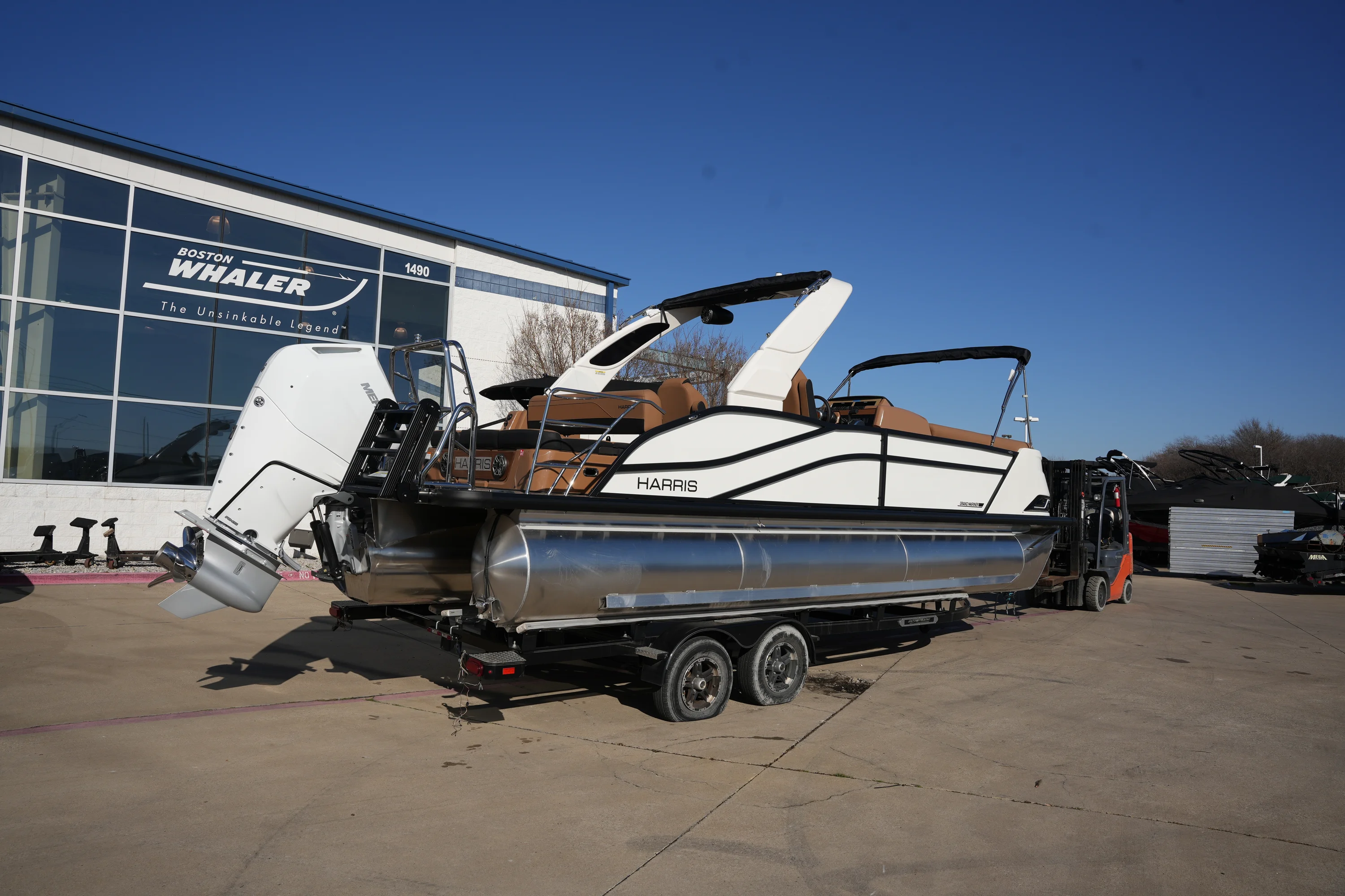 2026 Harris Grand Mariner 250 Image Thumbnail #2