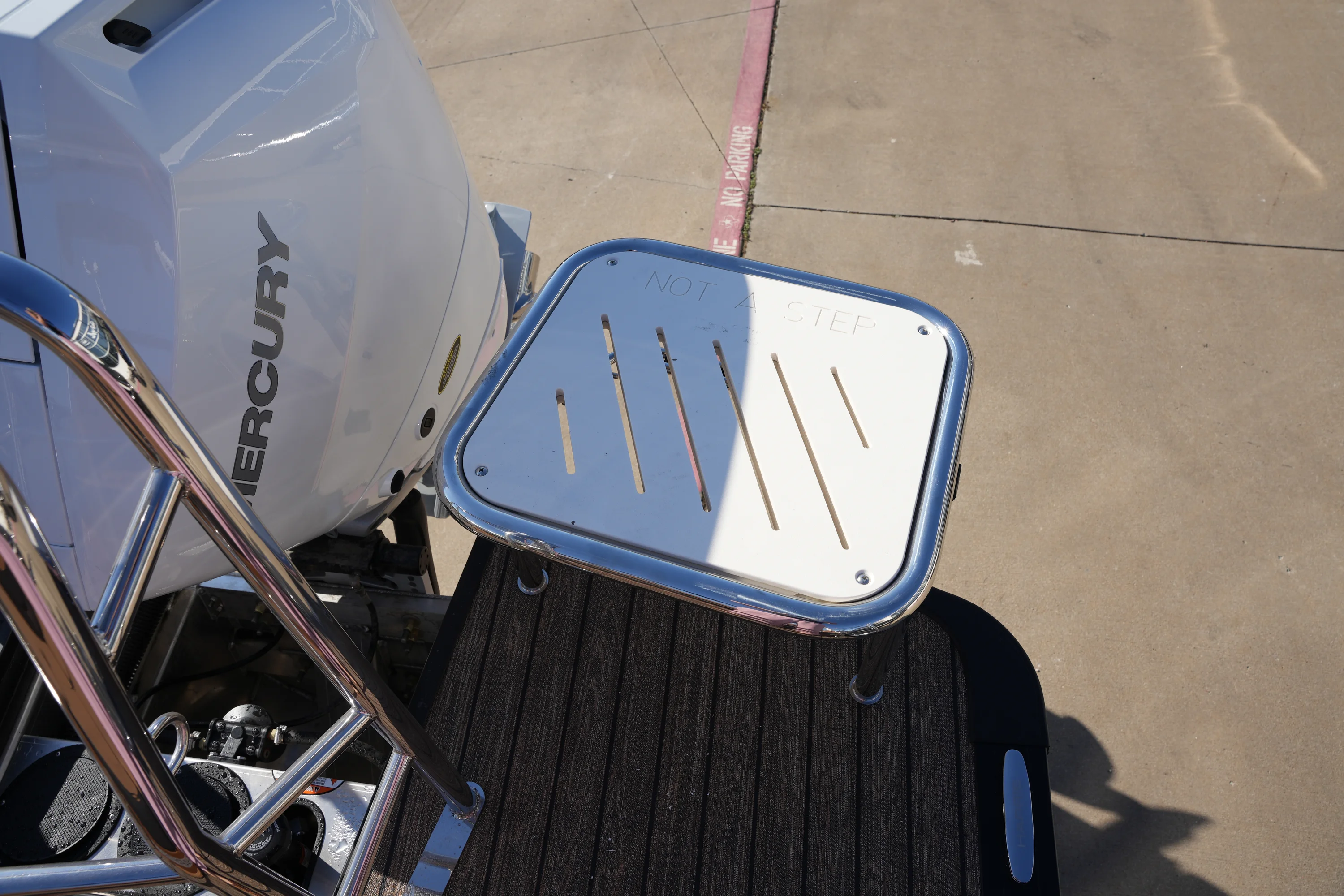 2026 Harris Grand Mariner 250 Image Thumbnail #11