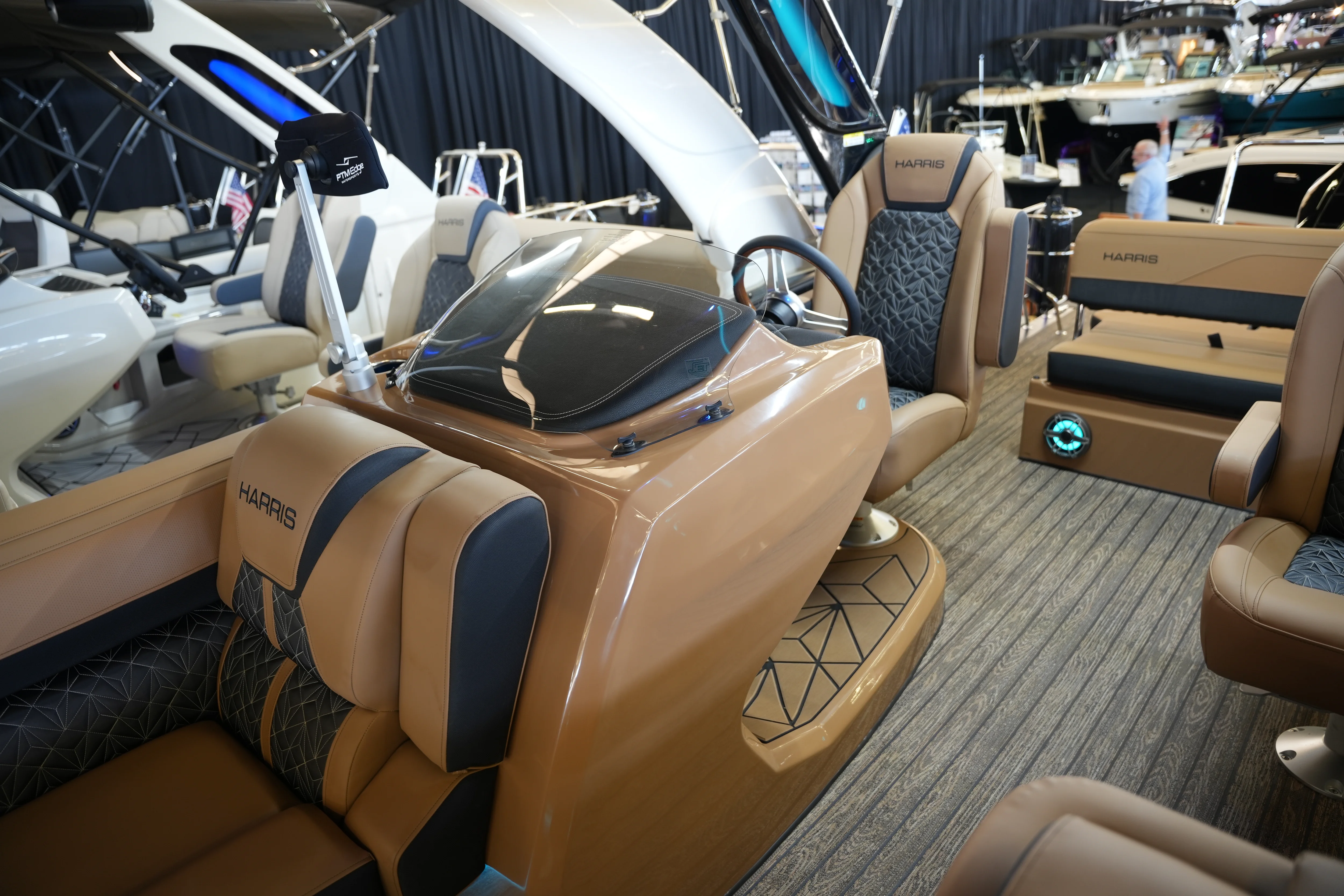 2026 Harris Grand Mariner 250 Image Thumbnail #17