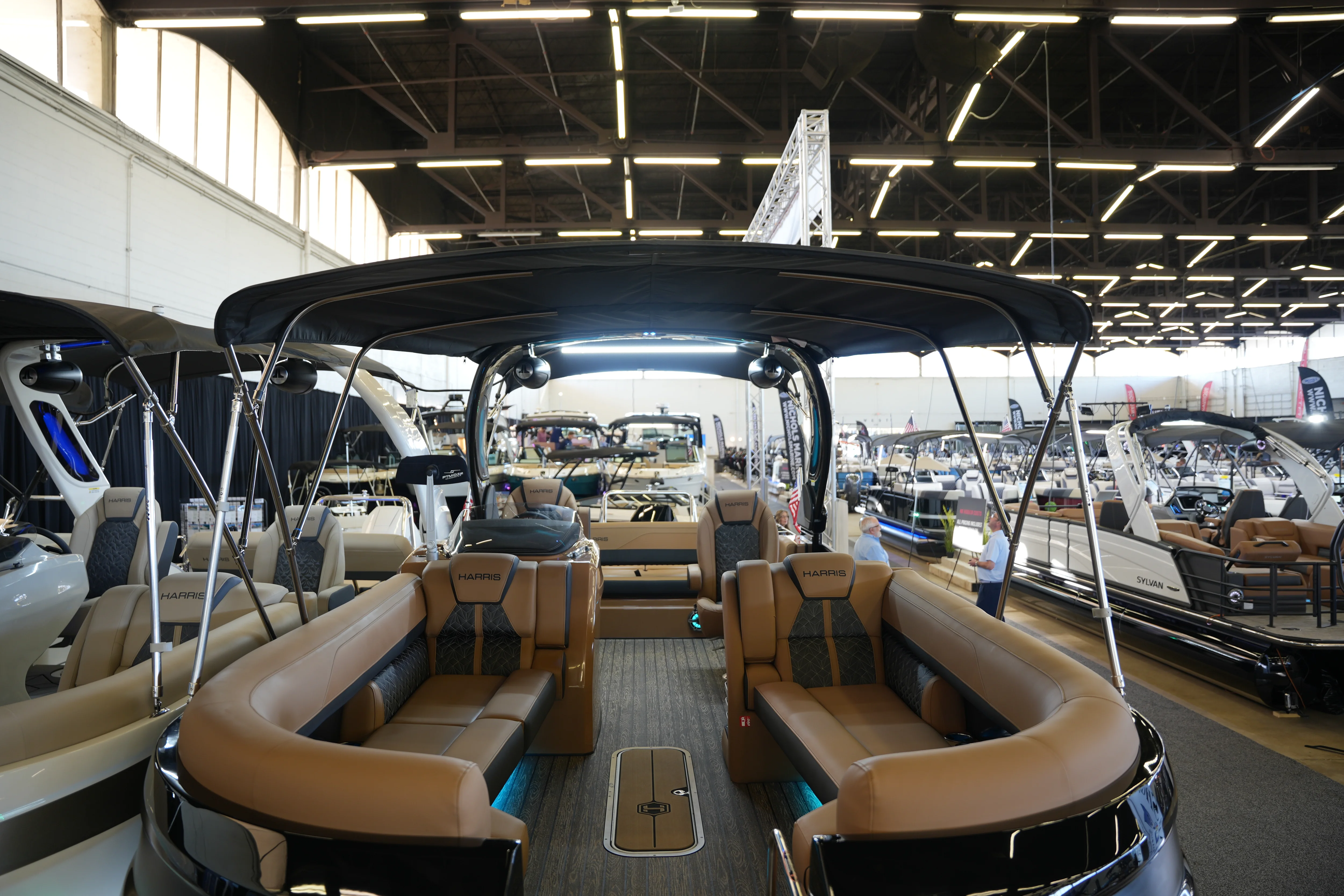 2026 Harris Grand Mariner 250 Image Thumbnail #11