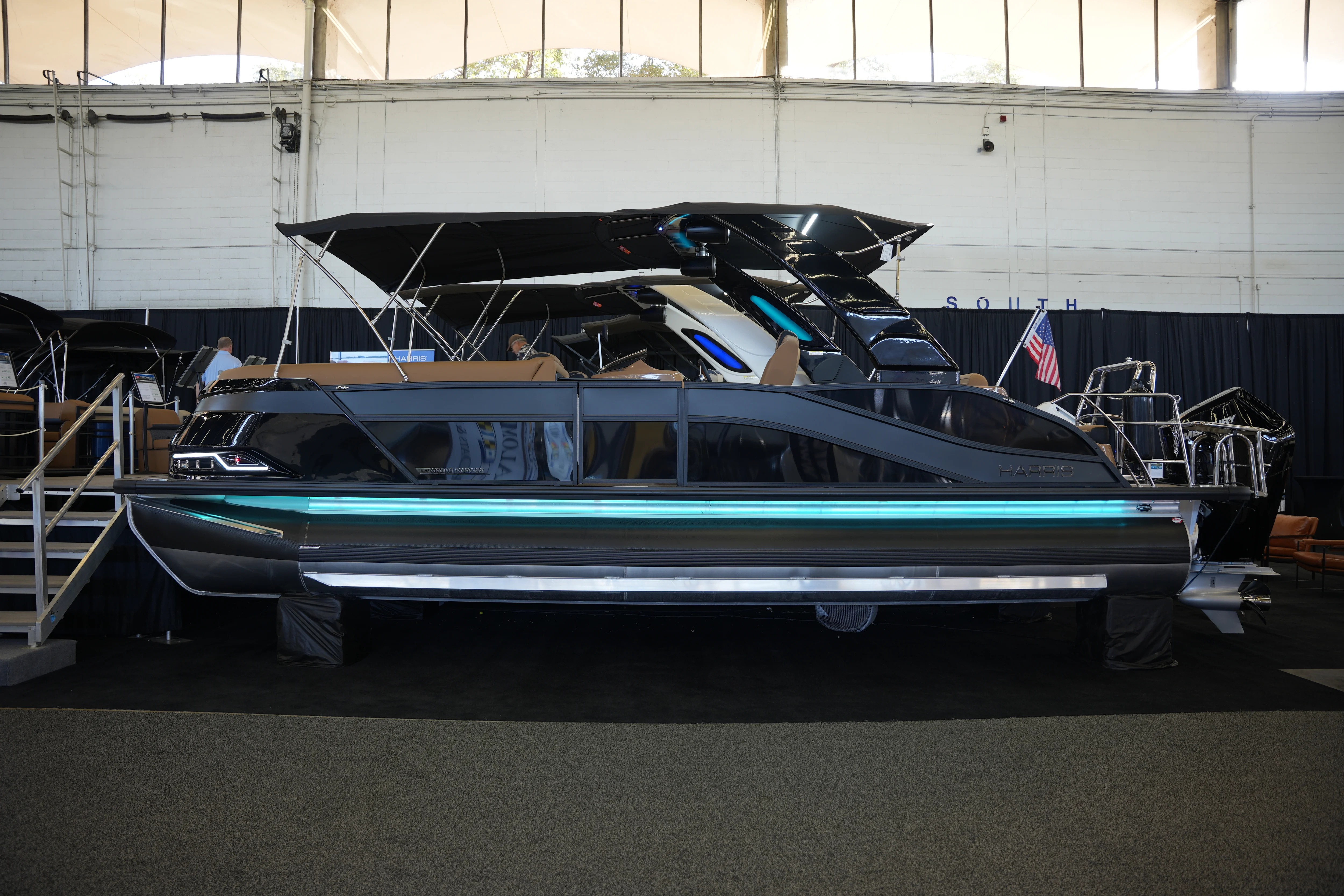 2026 Harris Grand Mariner 250 Image Thumbnail #0