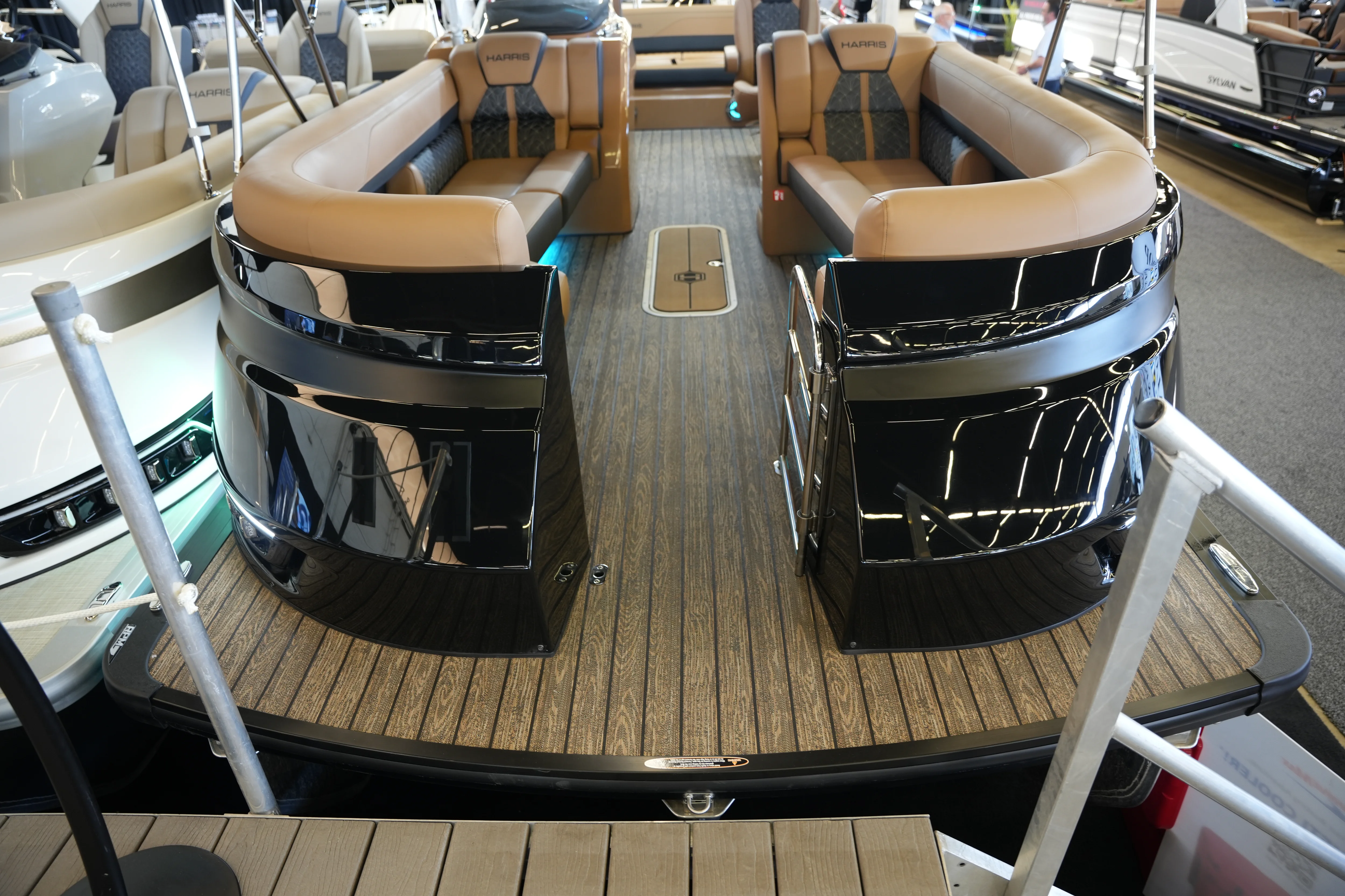 2026 Harris Grand Mariner 250 Image Thumbnail #9