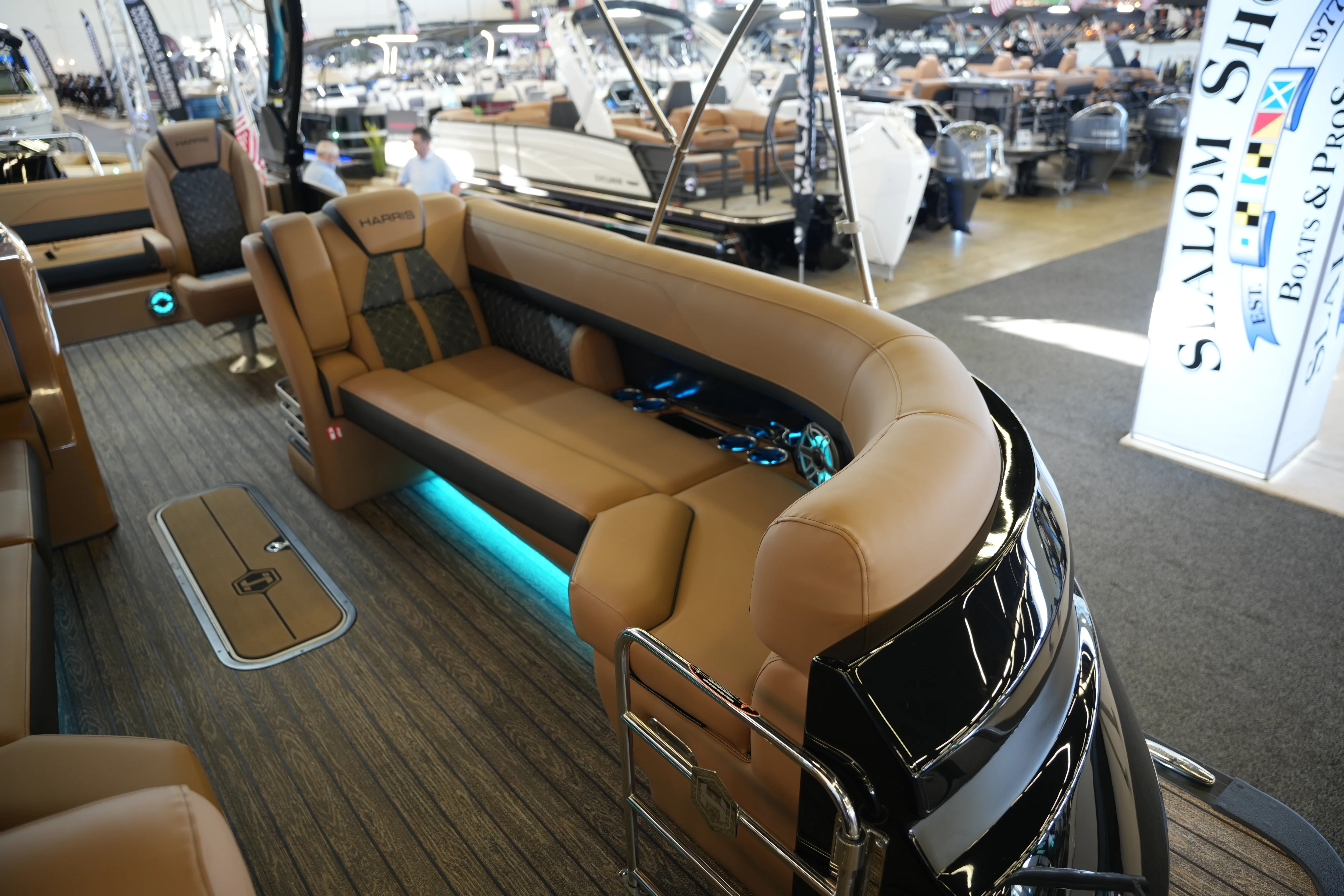 2026 Harris Grand Mariner 250 Image Thumbnail #12