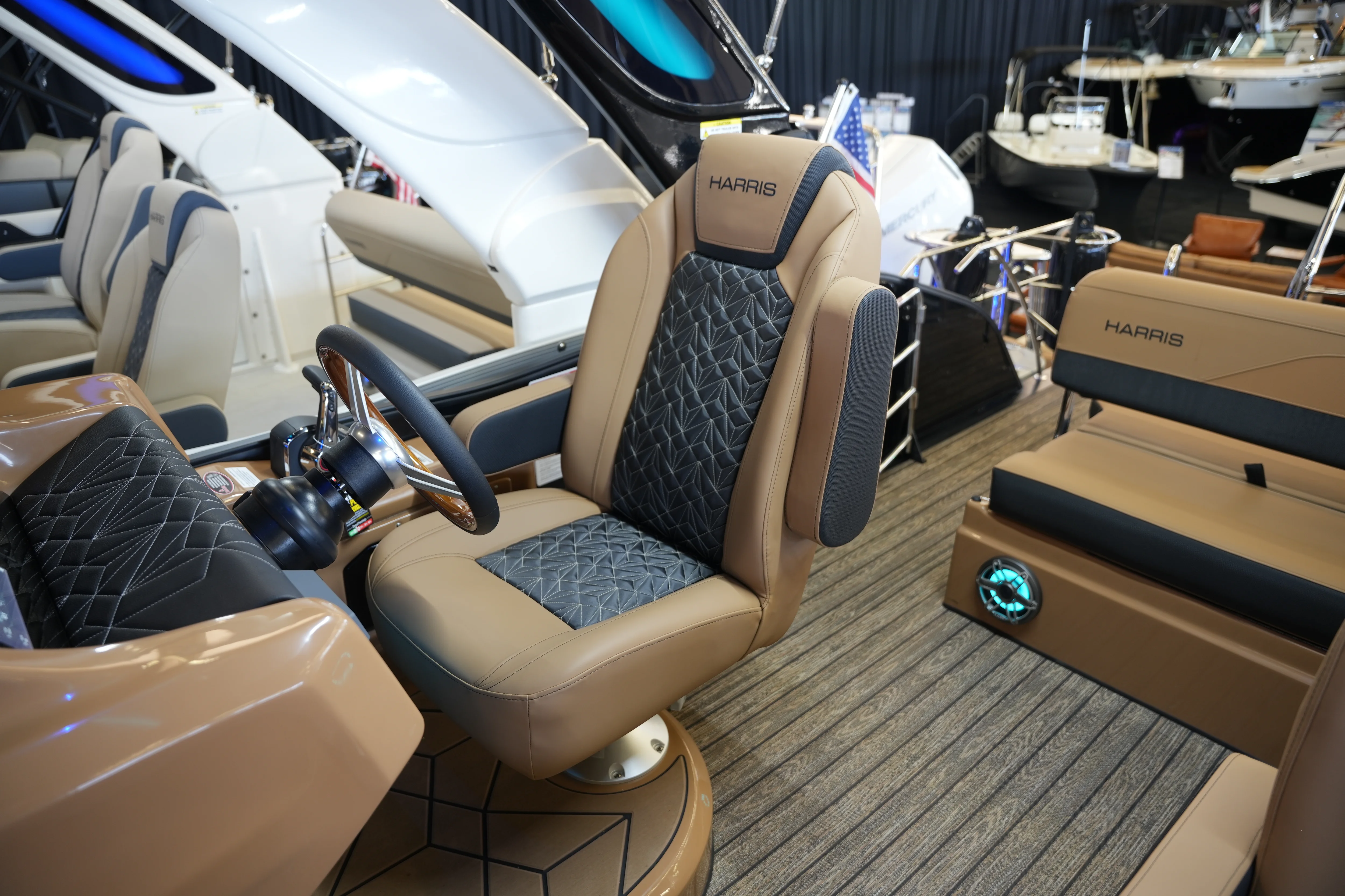 2026 Harris Grand Mariner 250 Image Thumbnail #21