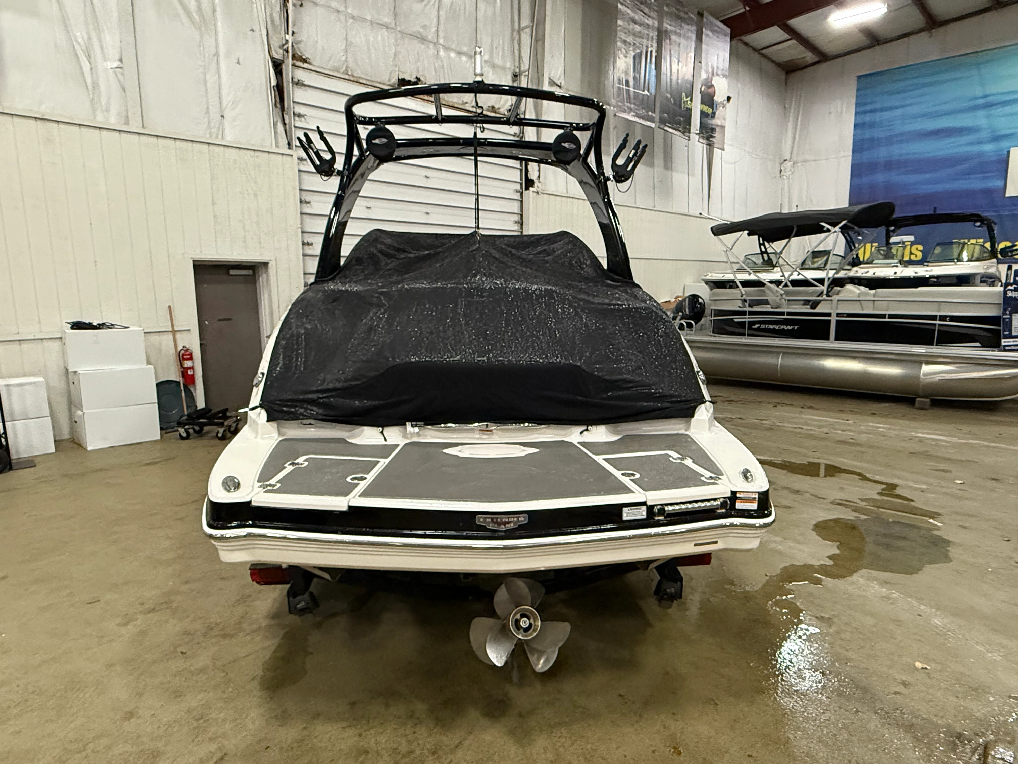 2015 Chaparral SUNESTA 264 Image Thumbnail #4