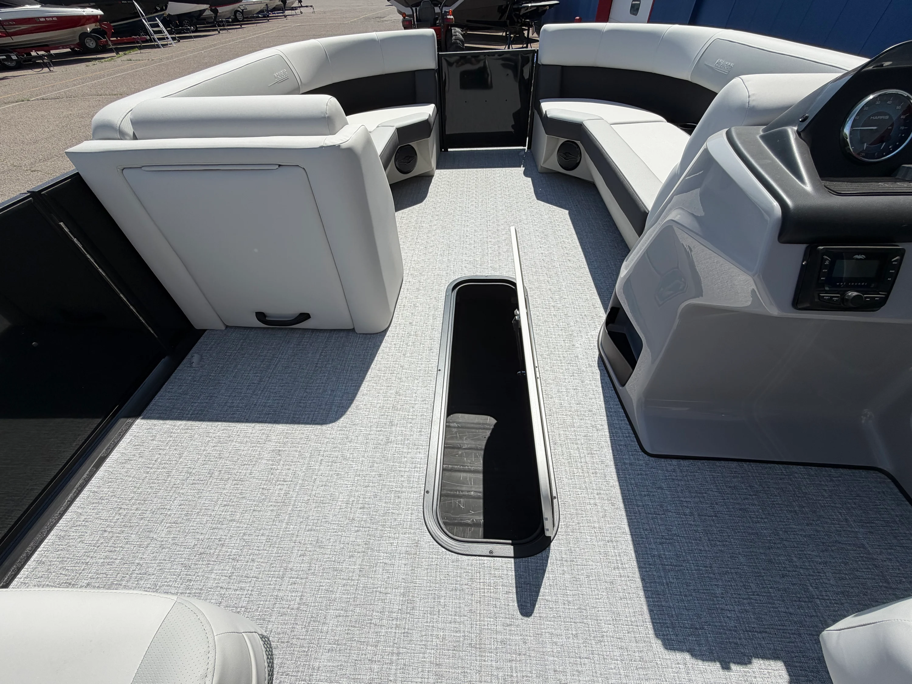 2026 Harris Cruiser 230 Image Thumbnail #22