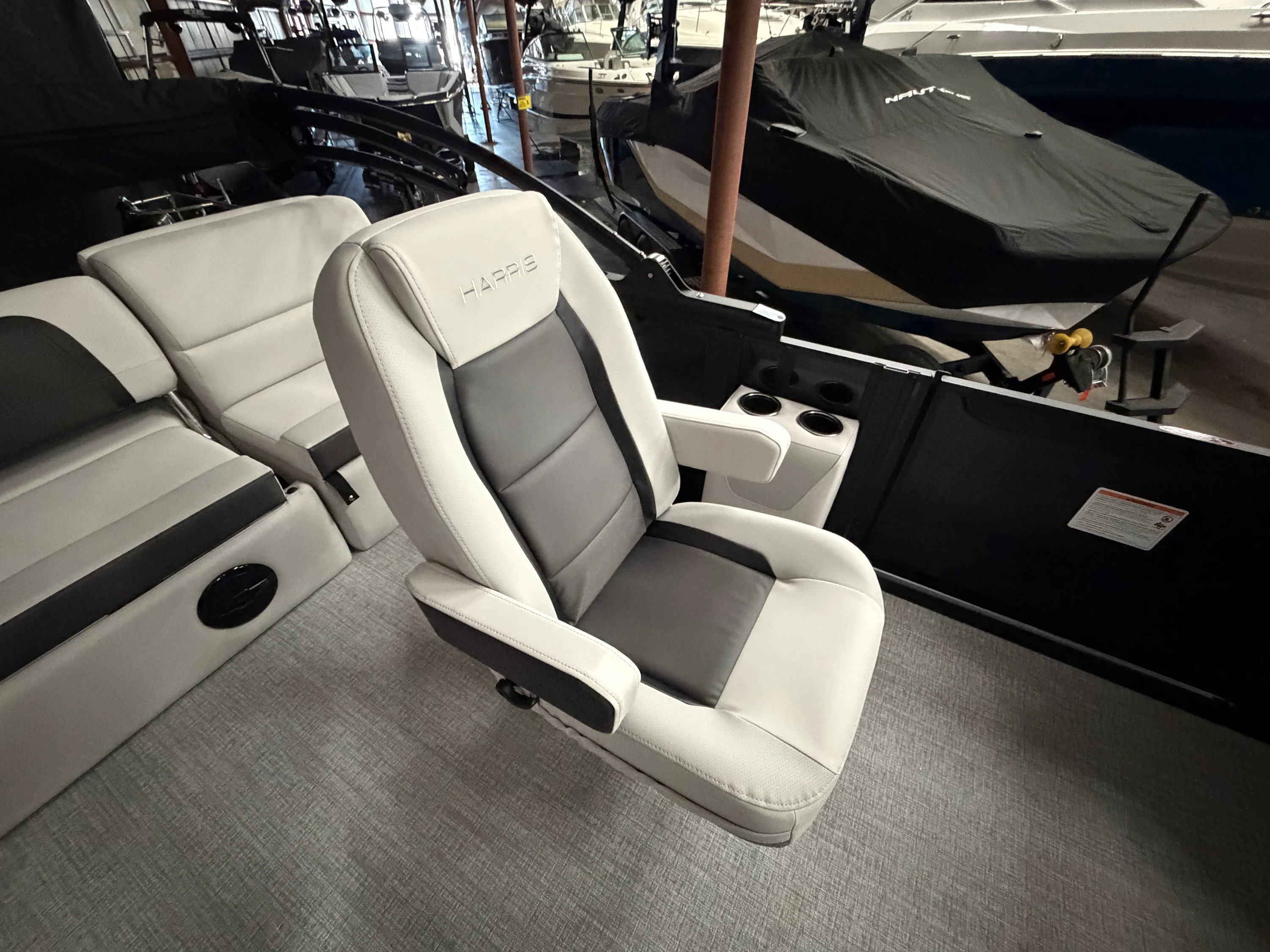 2026 Harris Cruiser 230 Image Thumbnail #14