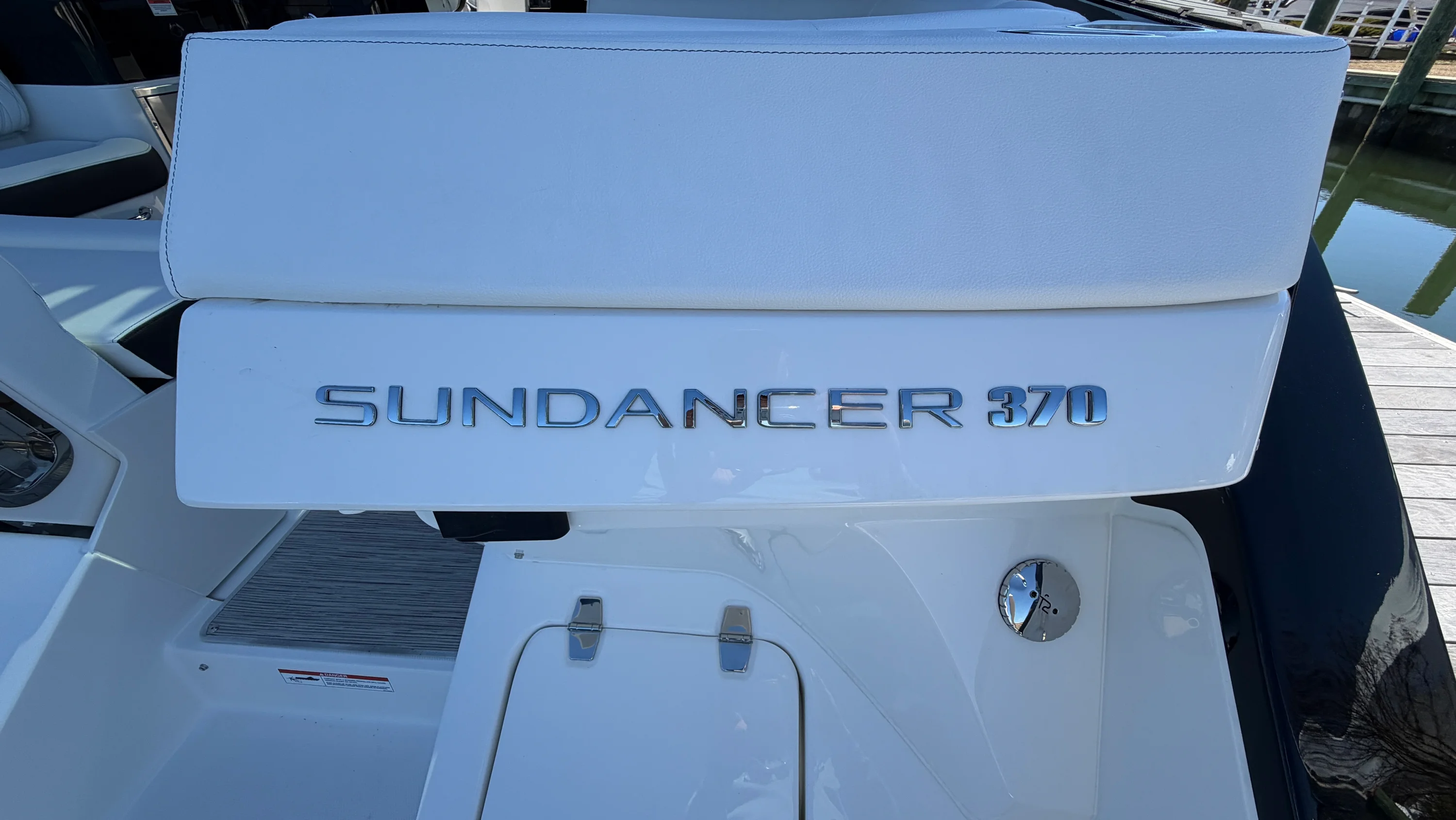 2026 Sea Ray Sundancer 370 Outboard Image Thumbnail #52
