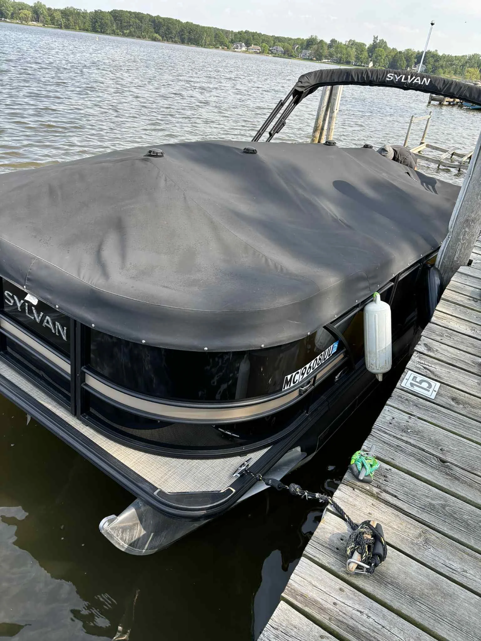 2022 Sylvan L1 DLZTT Image Thumbnail #13