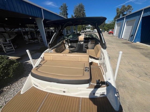 2019 Sea Ray 250 SLX Image Thumbnail #7