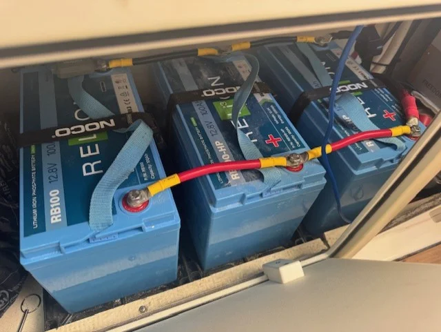 2016 Boston Whaler 320 VANTAGE Image Thumbnail #29