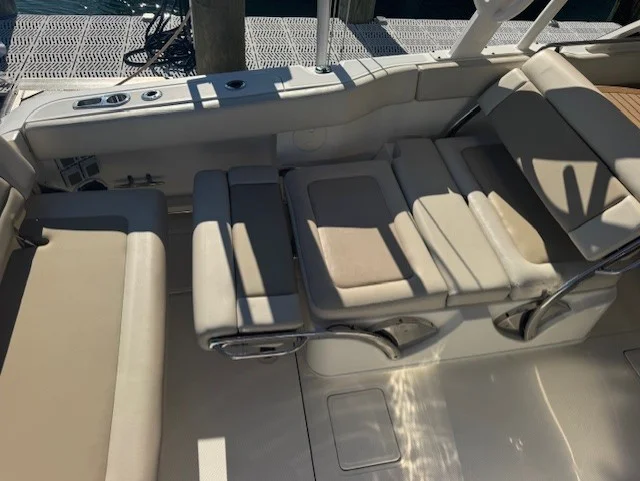 2016 Boston Whaler 320 VANTAGE Image Thumbnail #28