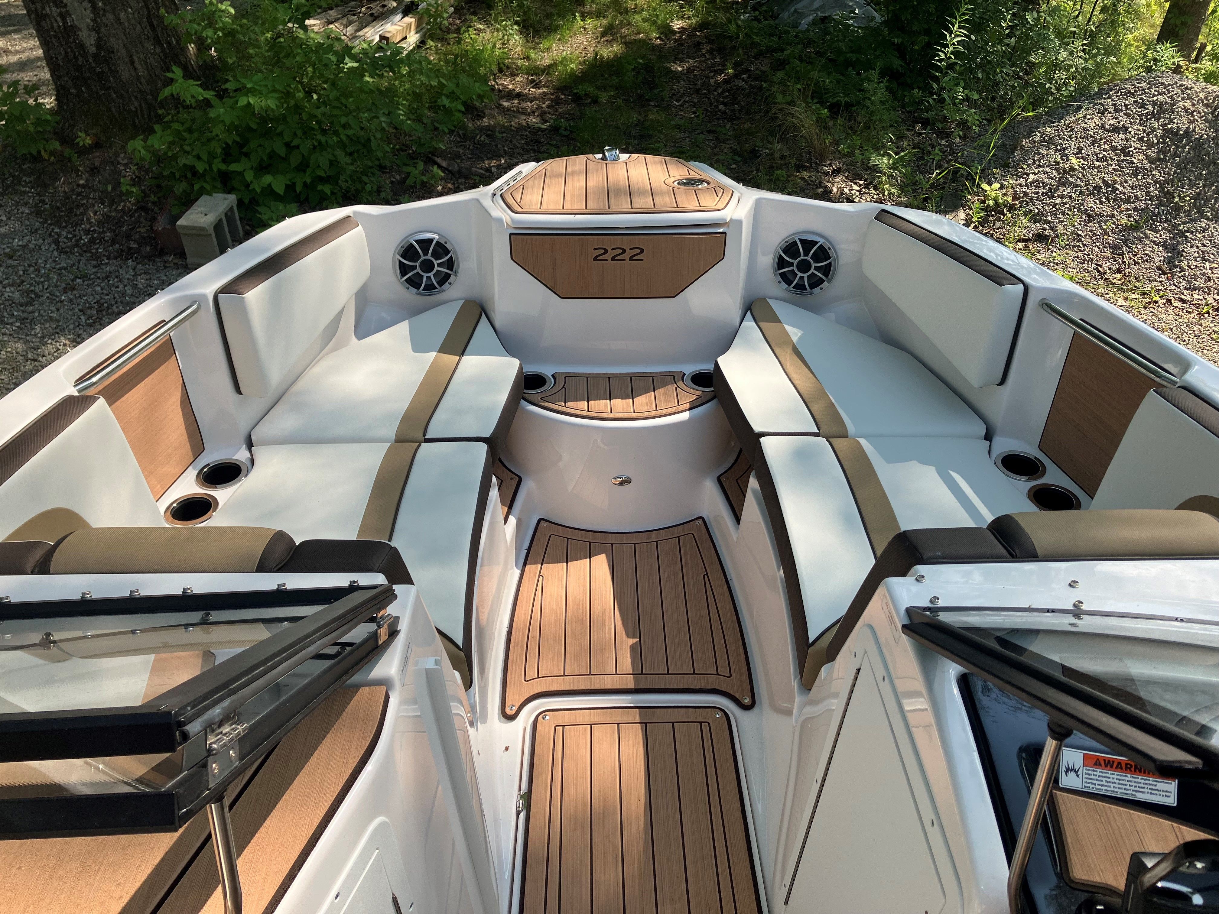 2023 Yamaha 222SE Image Thumbnail #2