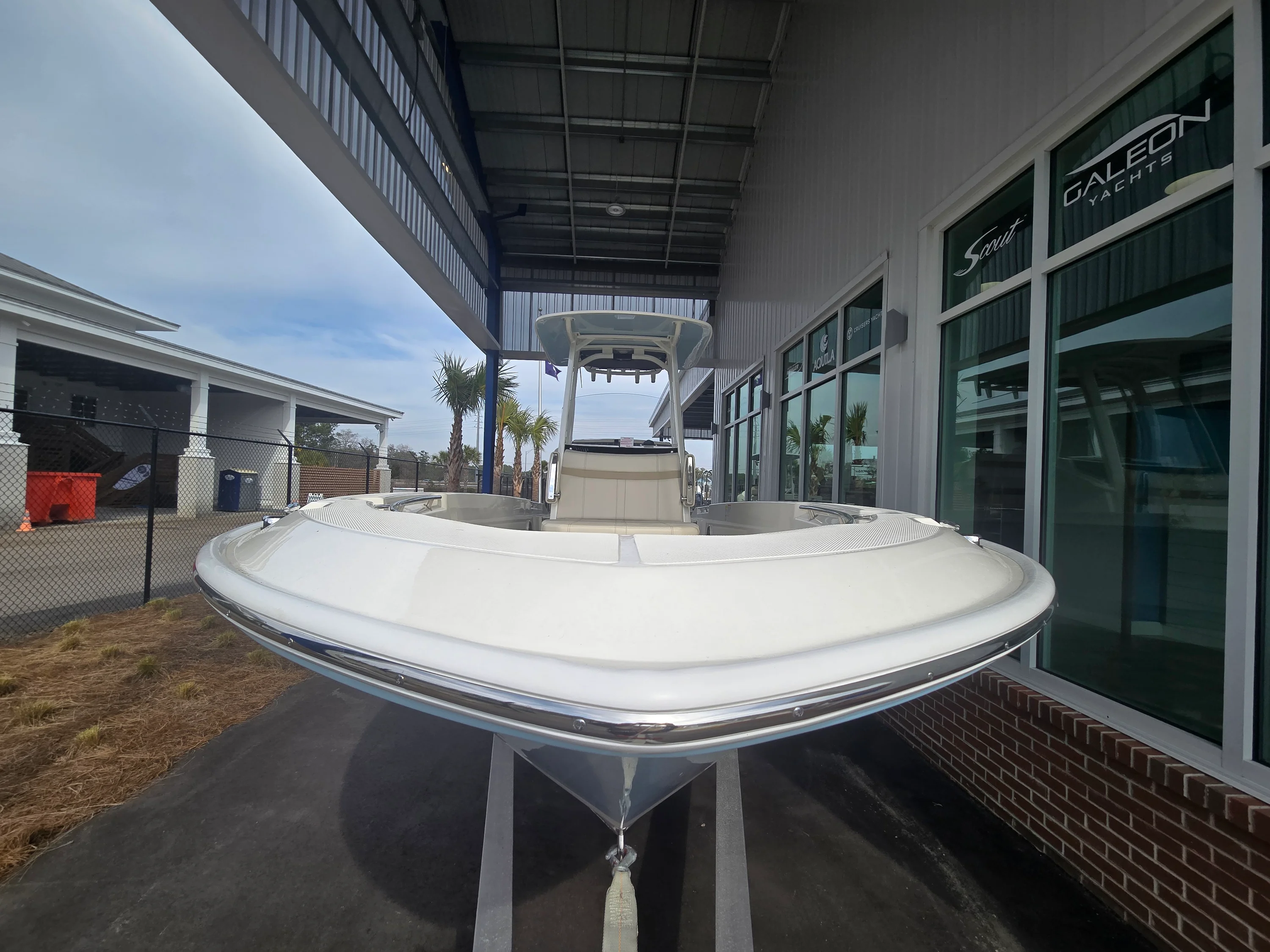 2026 Boston Whaler 250 Dauntless Image Thumbnail #21