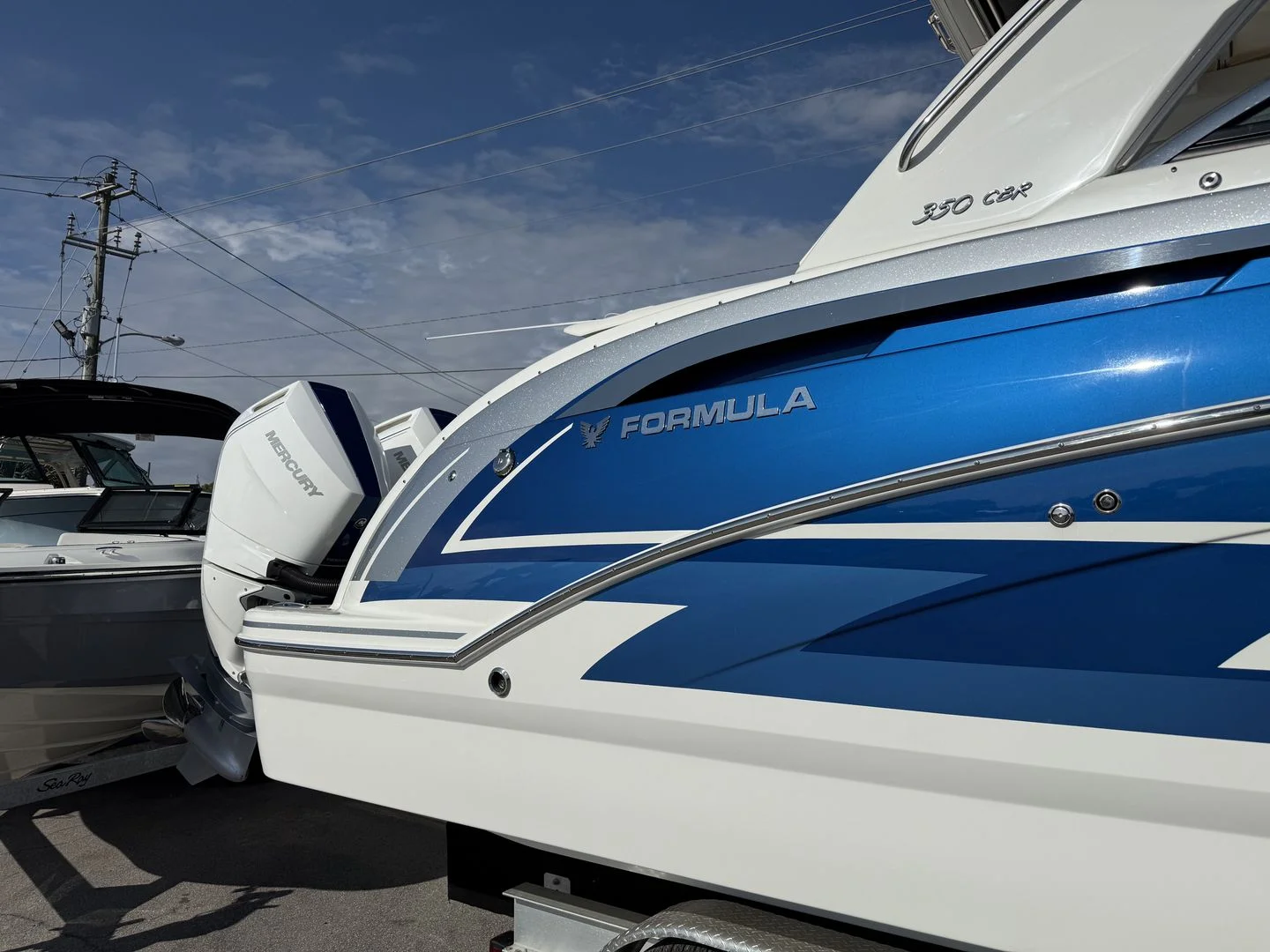 2024 Formula 350 CROSSOVER BOWRIDER Image Thumbnail #4