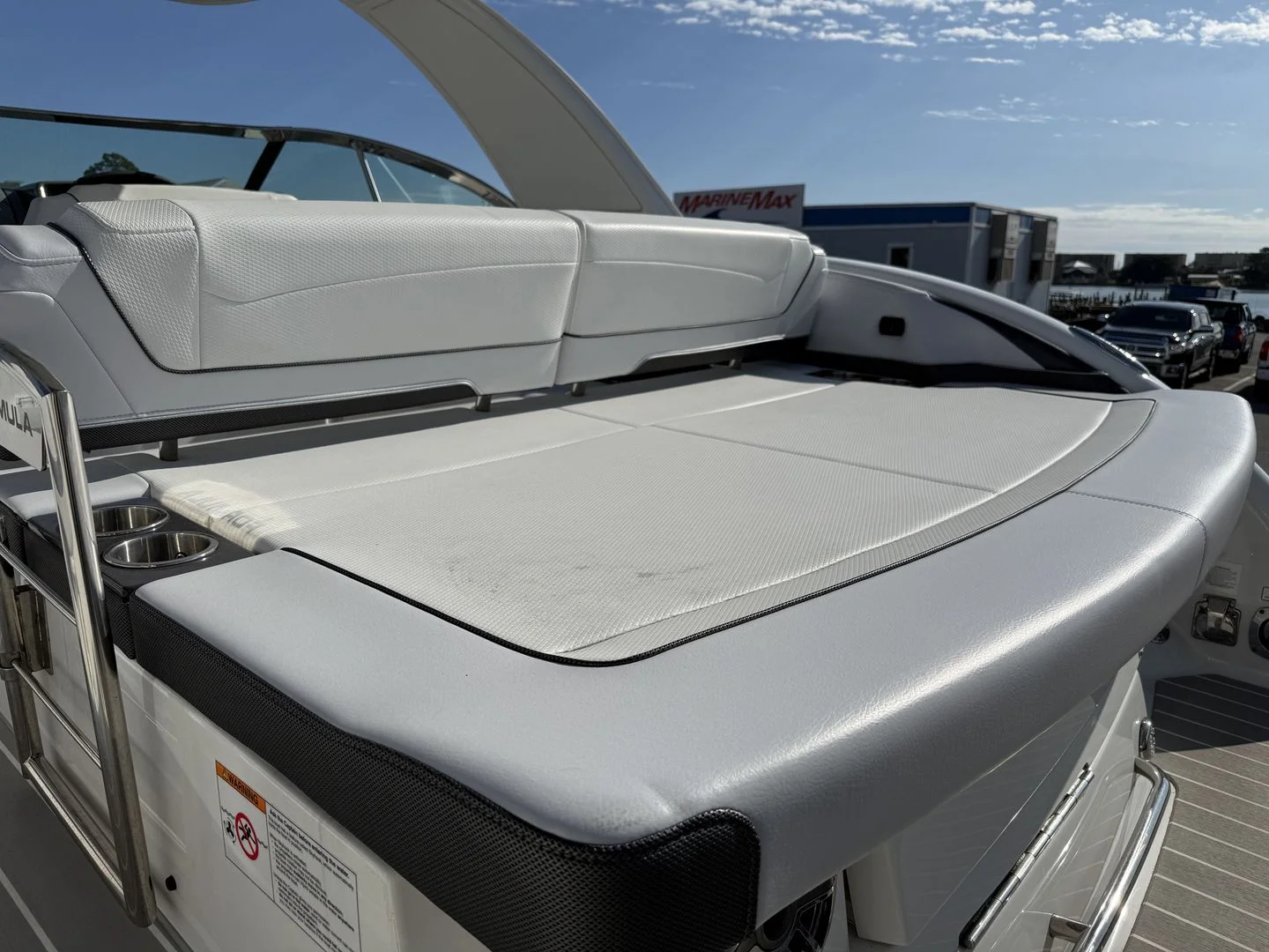 2024 Formula 350 CROSSOVER BOWRIDER Image Thumbnail #12