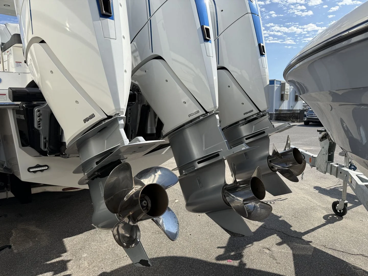 2024 Formula 350 CROSSOVER BOWRIDER Image Thumbnail #8