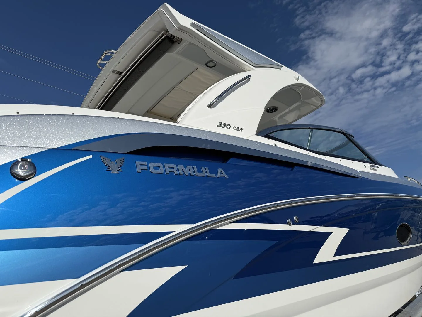 2024 Formula 350 CROSSOVER BOWRIDER Image Thumbnail #1