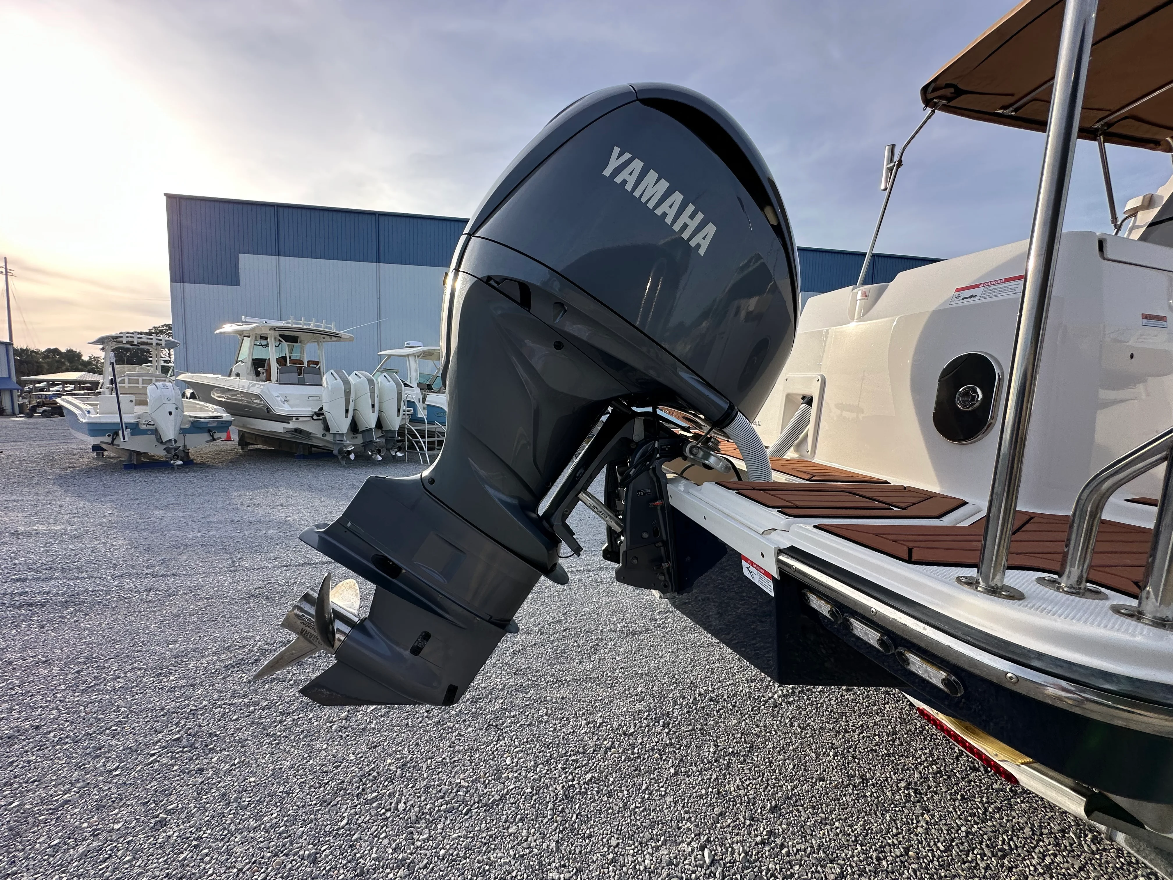 2024 Ranger R27 Image Thumbnail #5