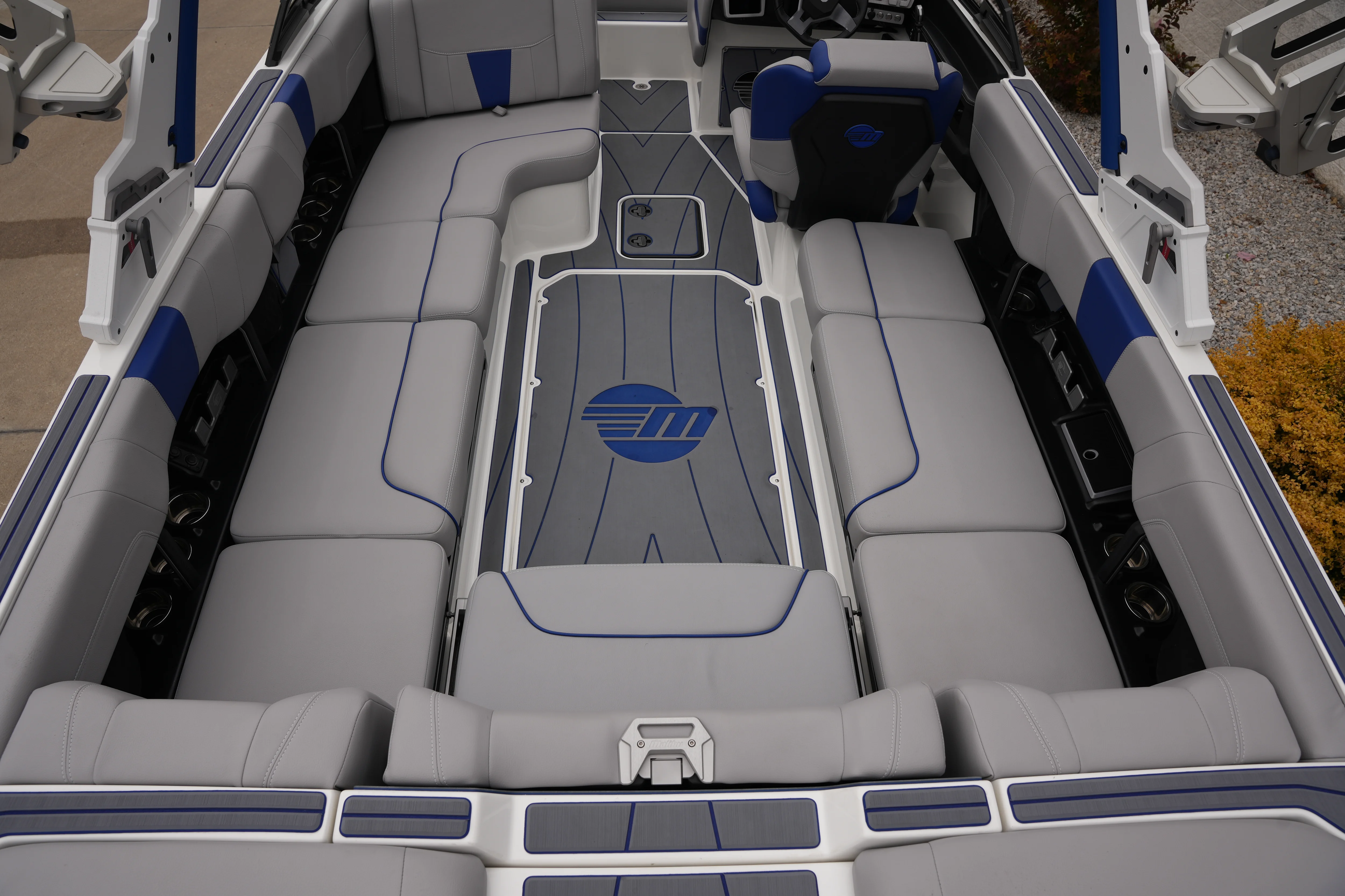 2022 Malibu WAKESETTER 23 LSV Image Thumbnail #9