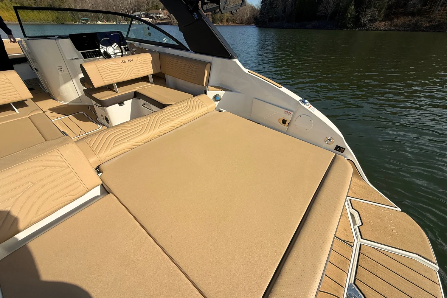 2026 Sea Ray SDX 250 Surf Image Thumbnail #6