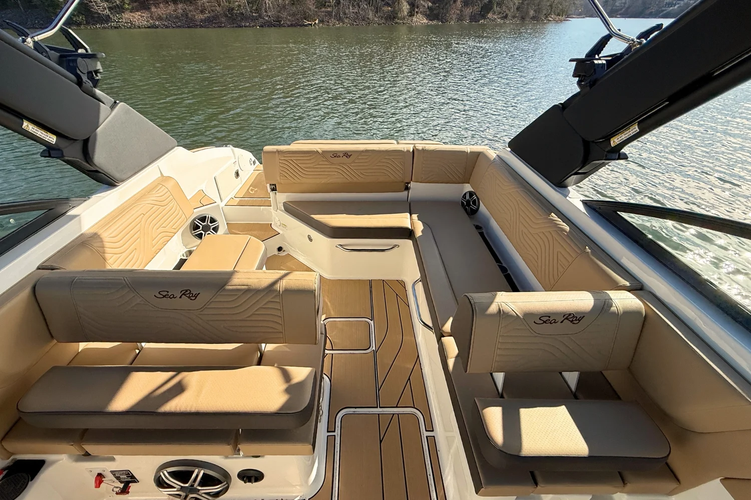 2026 Sea Ray SDX 250 Surf Image Thumbnail #24
