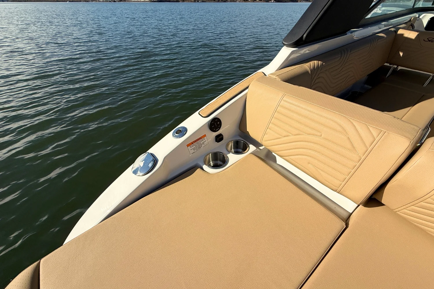 2026 Sea Ray SDX 250 Surf Image Thumbnail #7