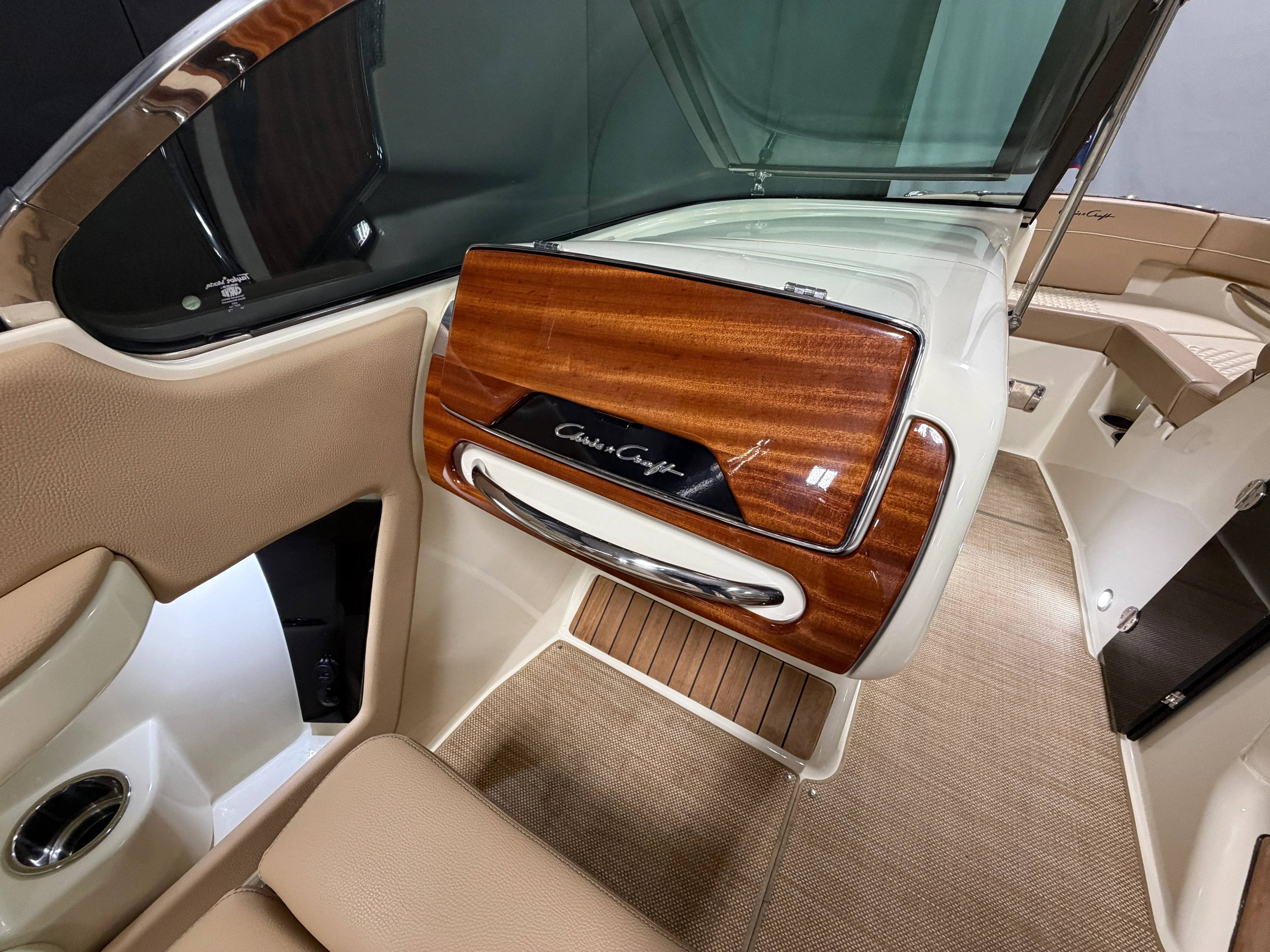 2021 Chris-Craft 25GT Image Thumbnail #42