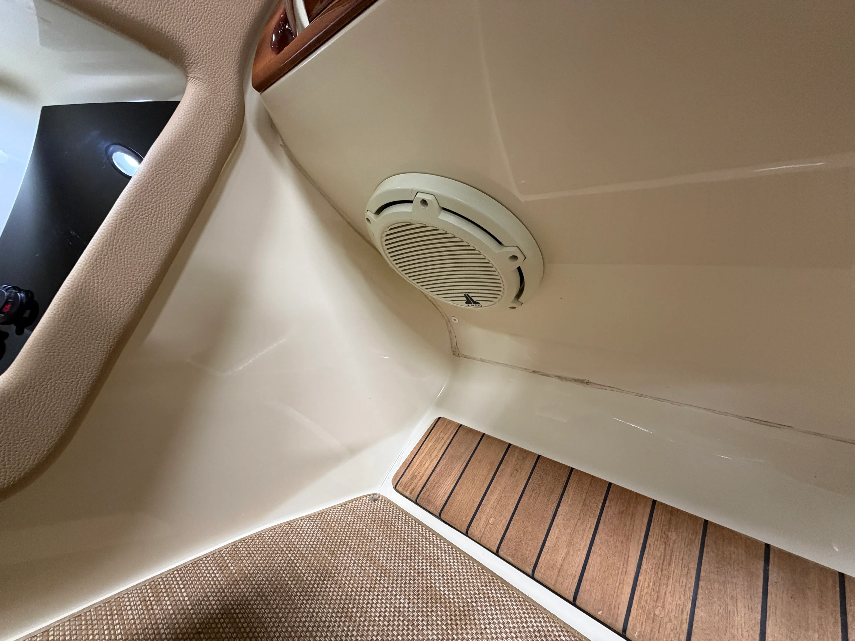 2021 Chris-Craft 25GT Image Thumbnail #41