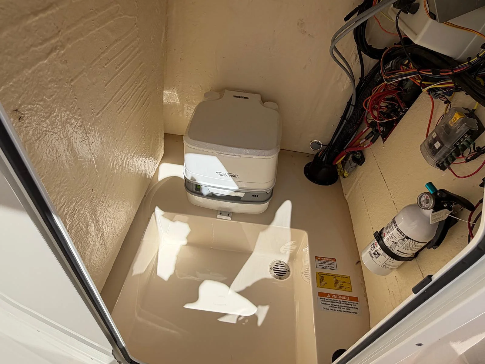 2023 Scout 195 Sportfish Image Thumbnail #7