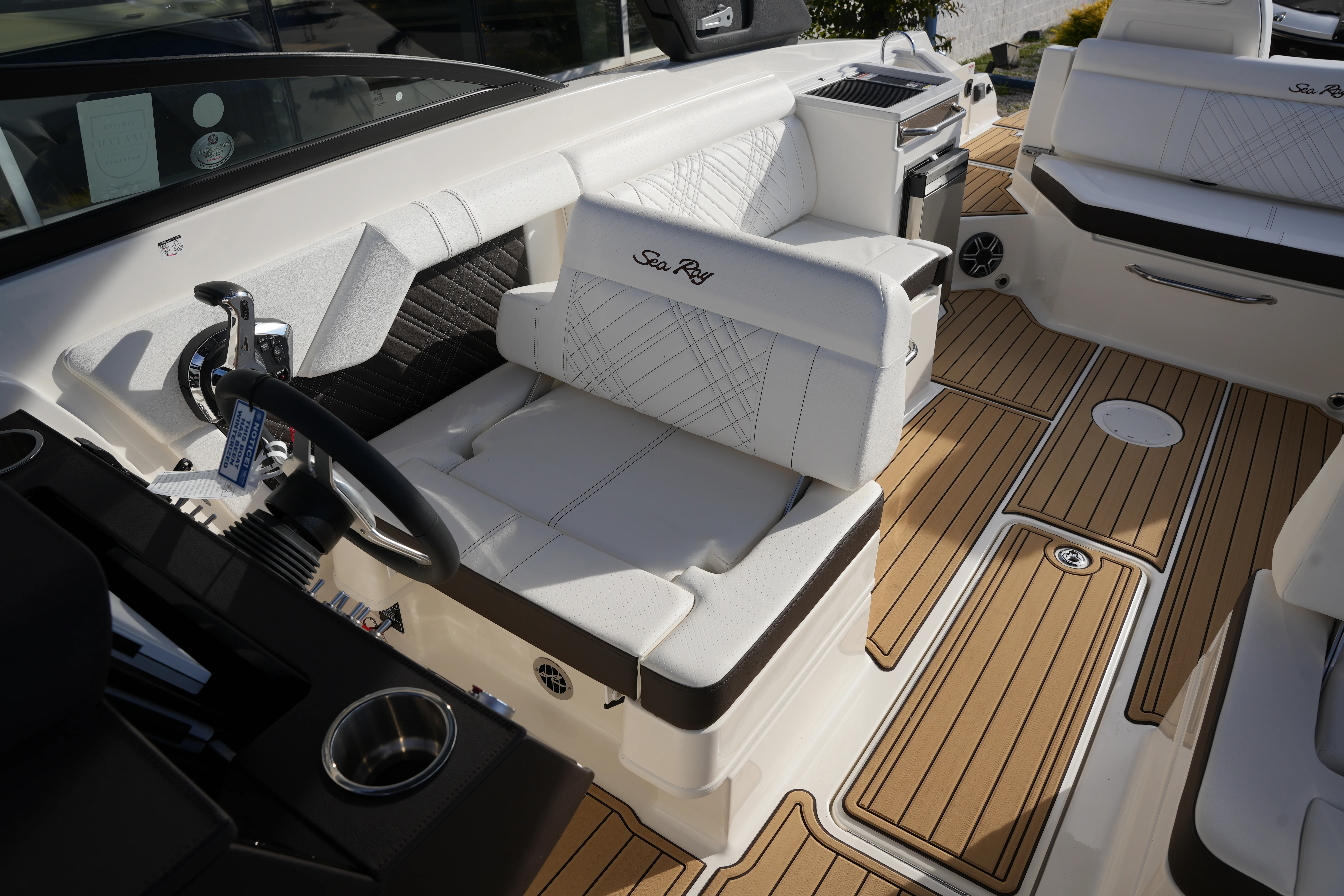 2026 Sea Ray SDX 290 Image Thumbnail #23