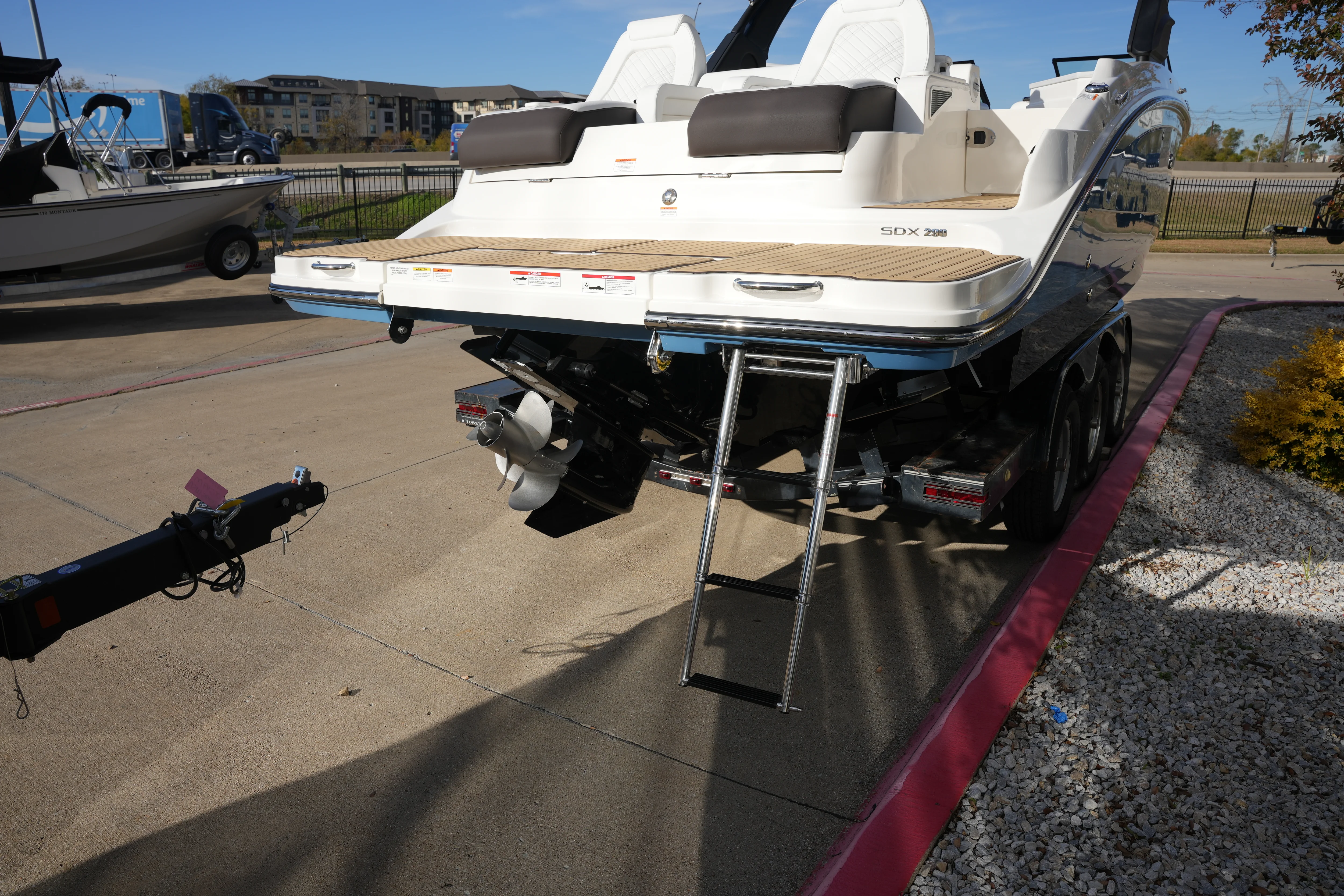 2026 Sea Ray SDX 290 Image Thumbnail #5