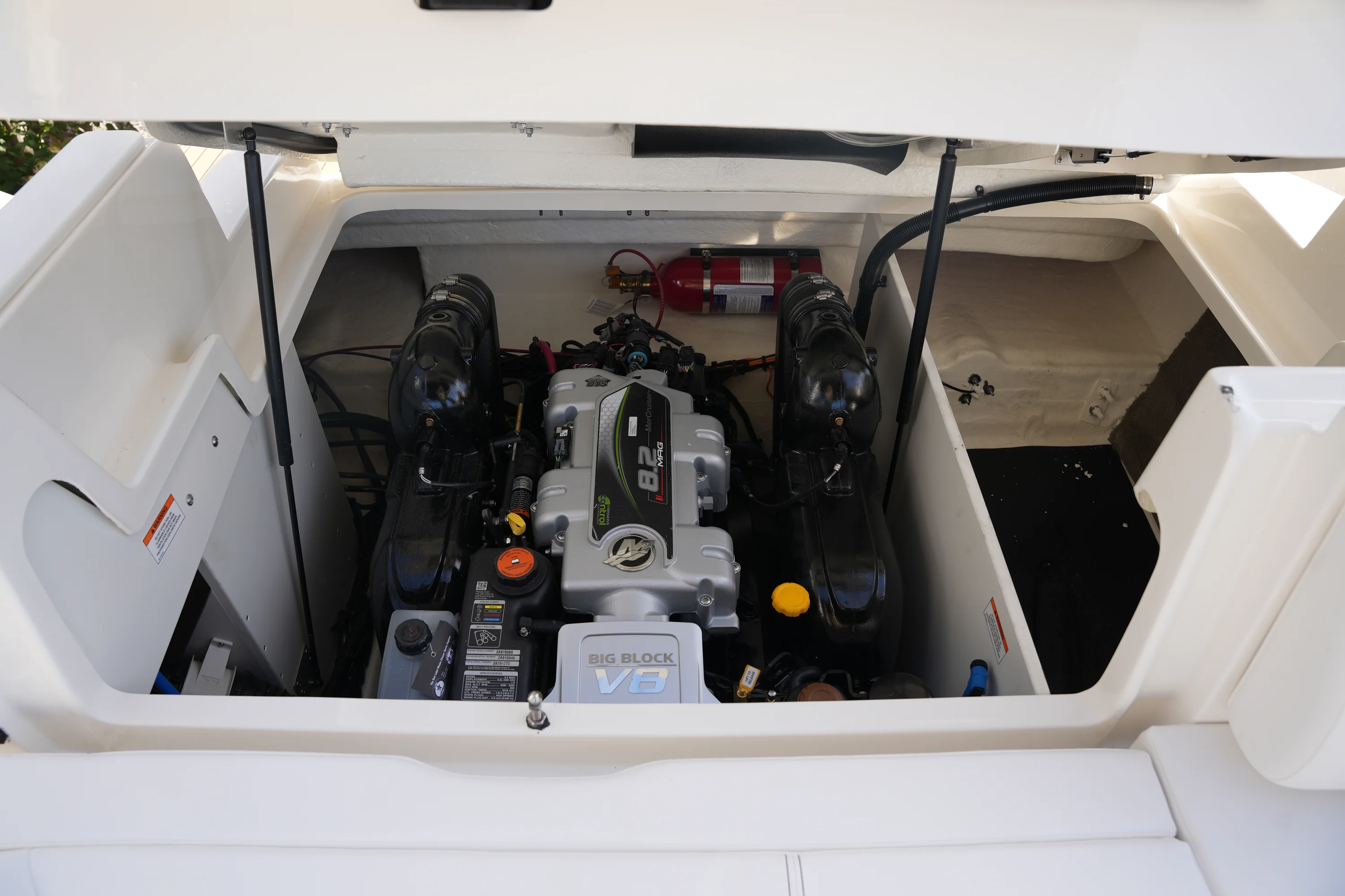 2026 Sea Ray SDX 290 Image Thumbnail #42