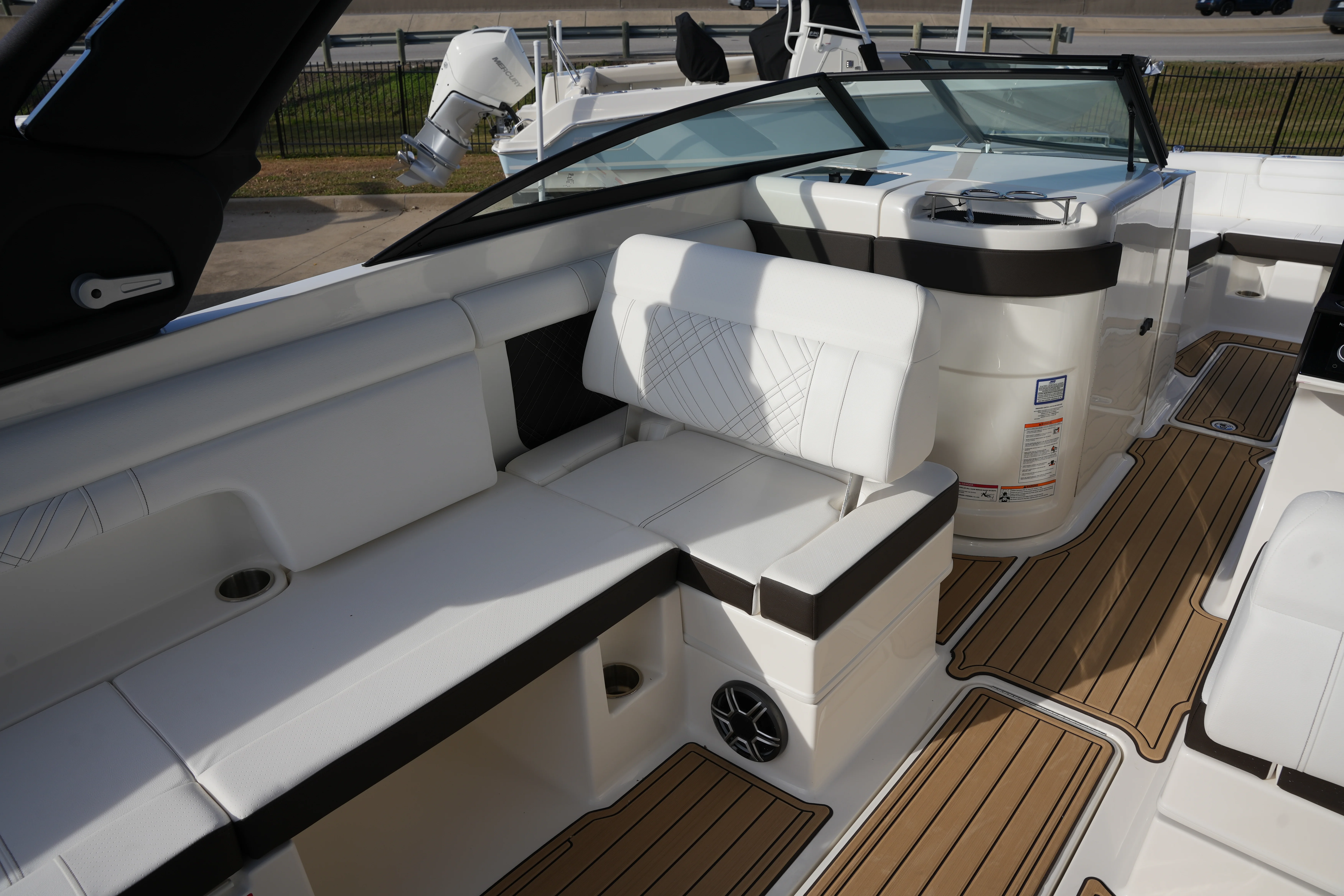 2026 Sea Ray SDX 290 Image Thumbnail #20