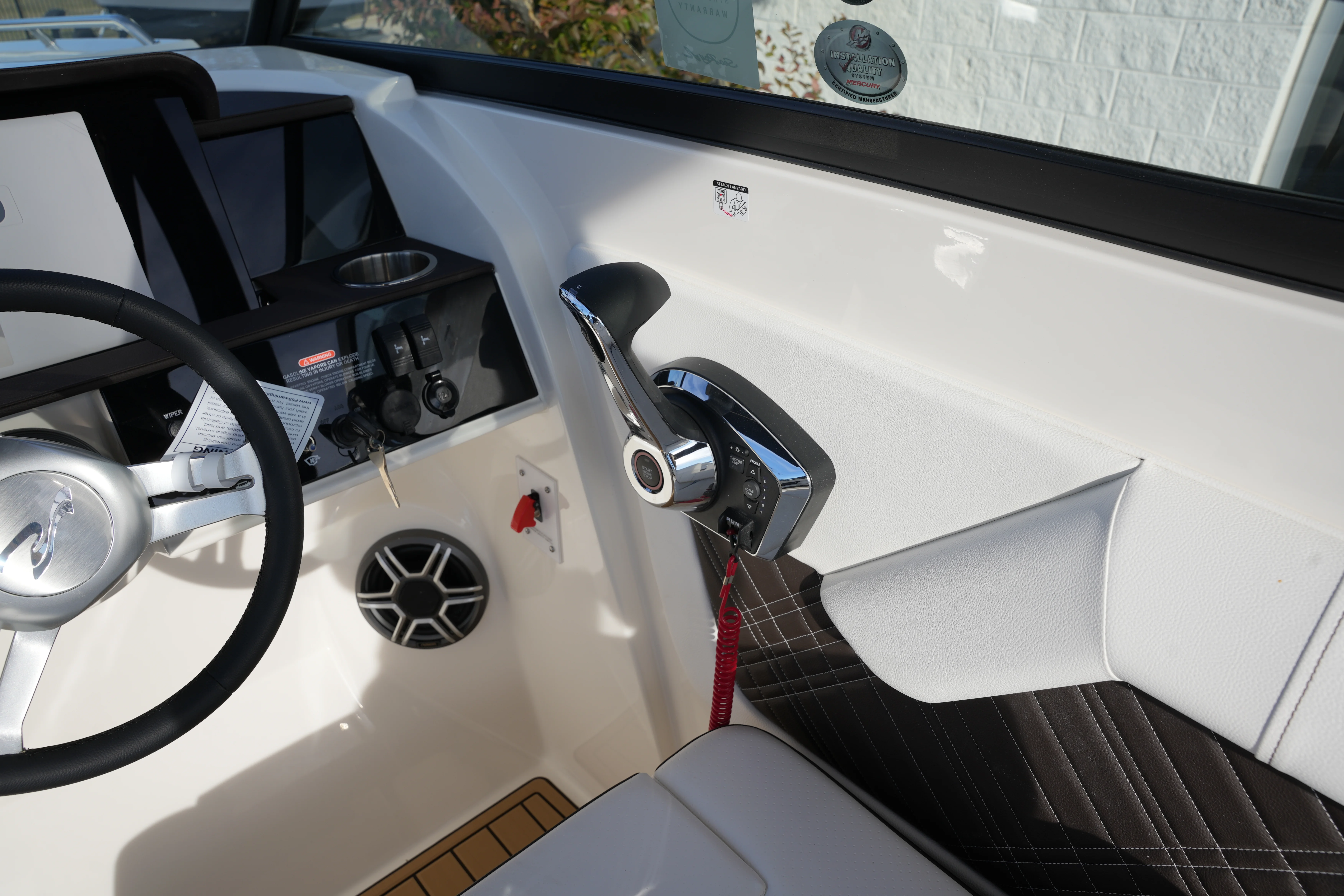 2026 Sea Ray SDX 290 Image Thumbnail #26