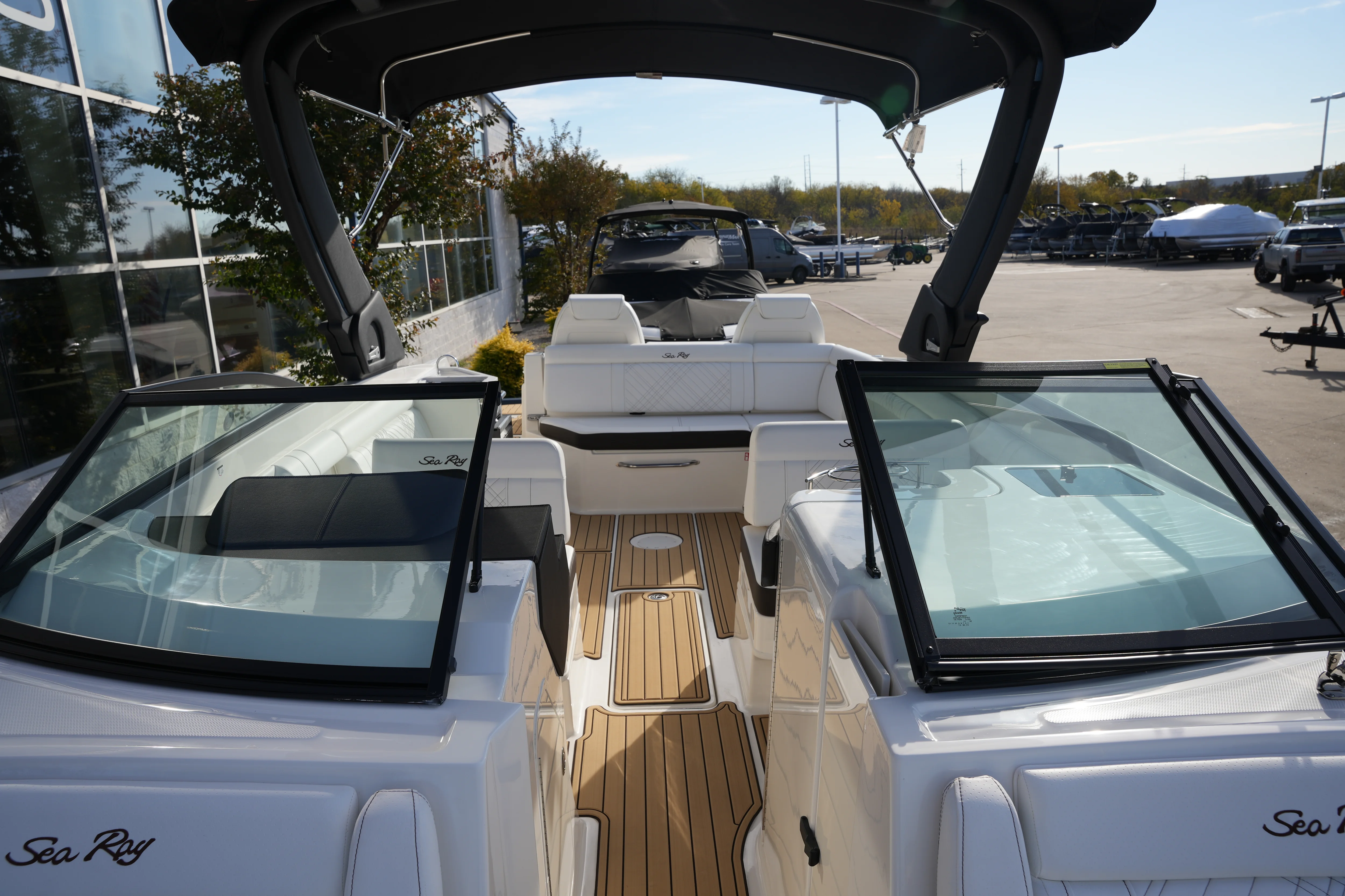 2026 Sea Ray SDX 290 Image Thumbnail #40