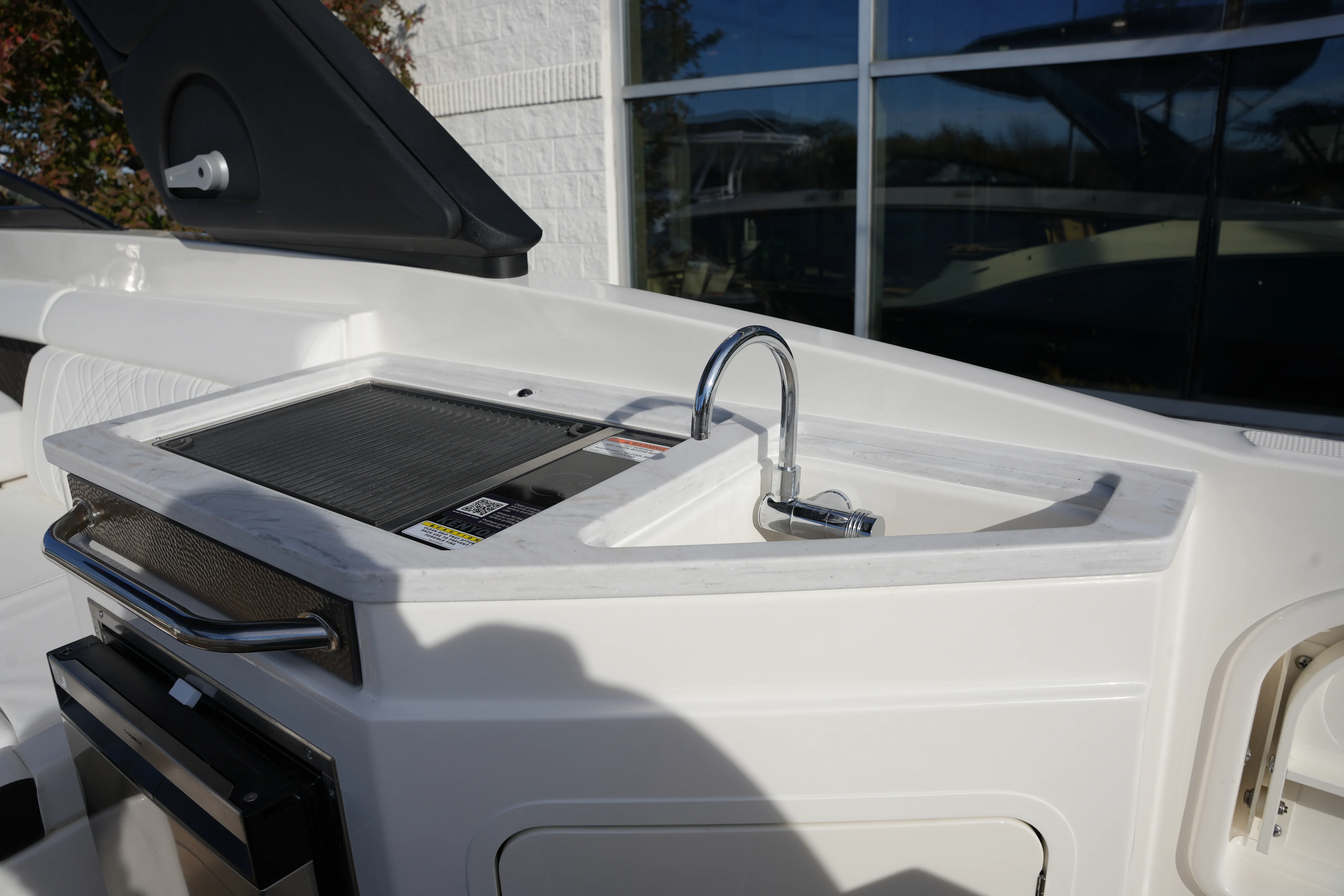 2026 Sea Ray SDX 290 Image Thumbnail #17