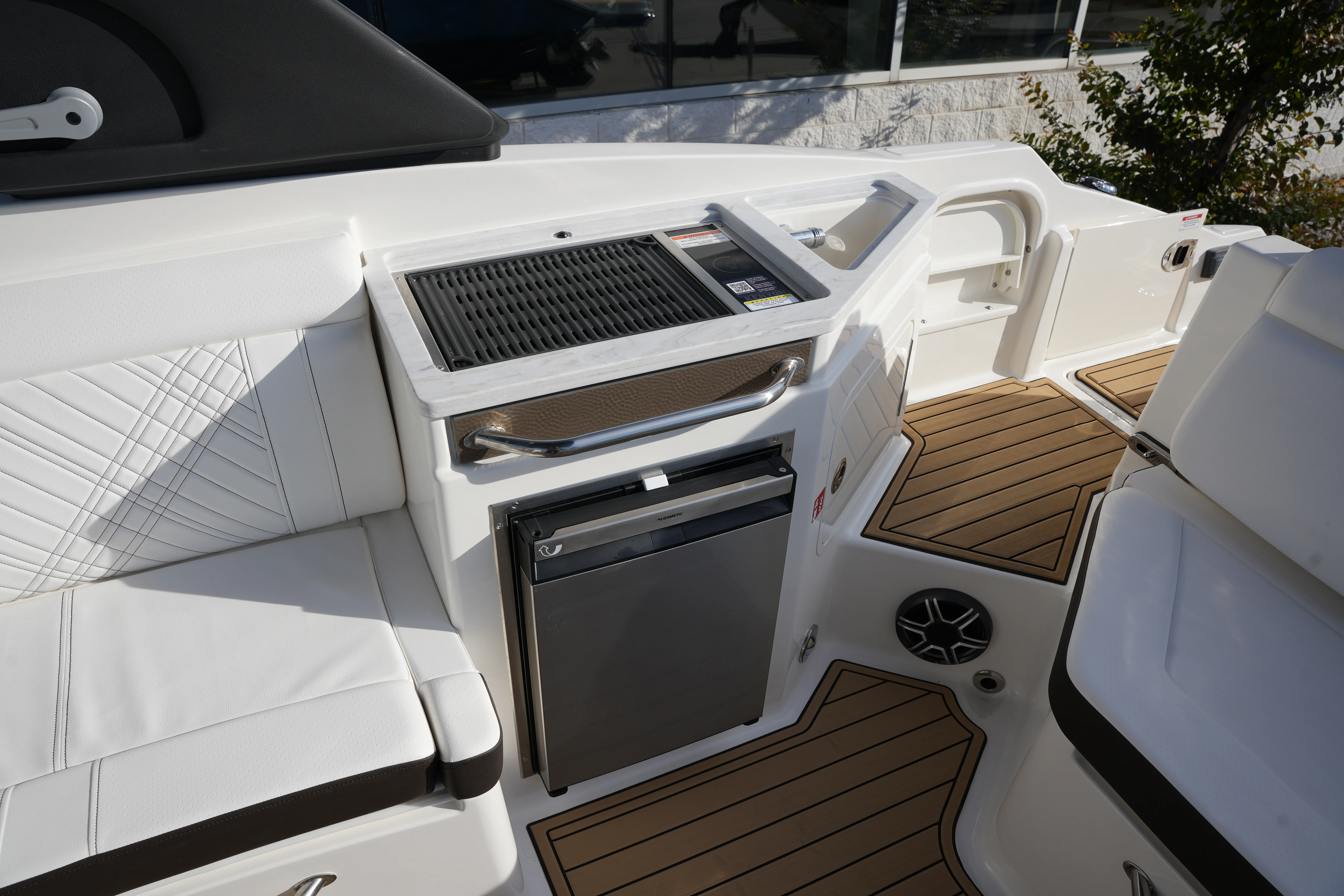 2026 Sea Ray SDX 290 Image Thumbnail #16