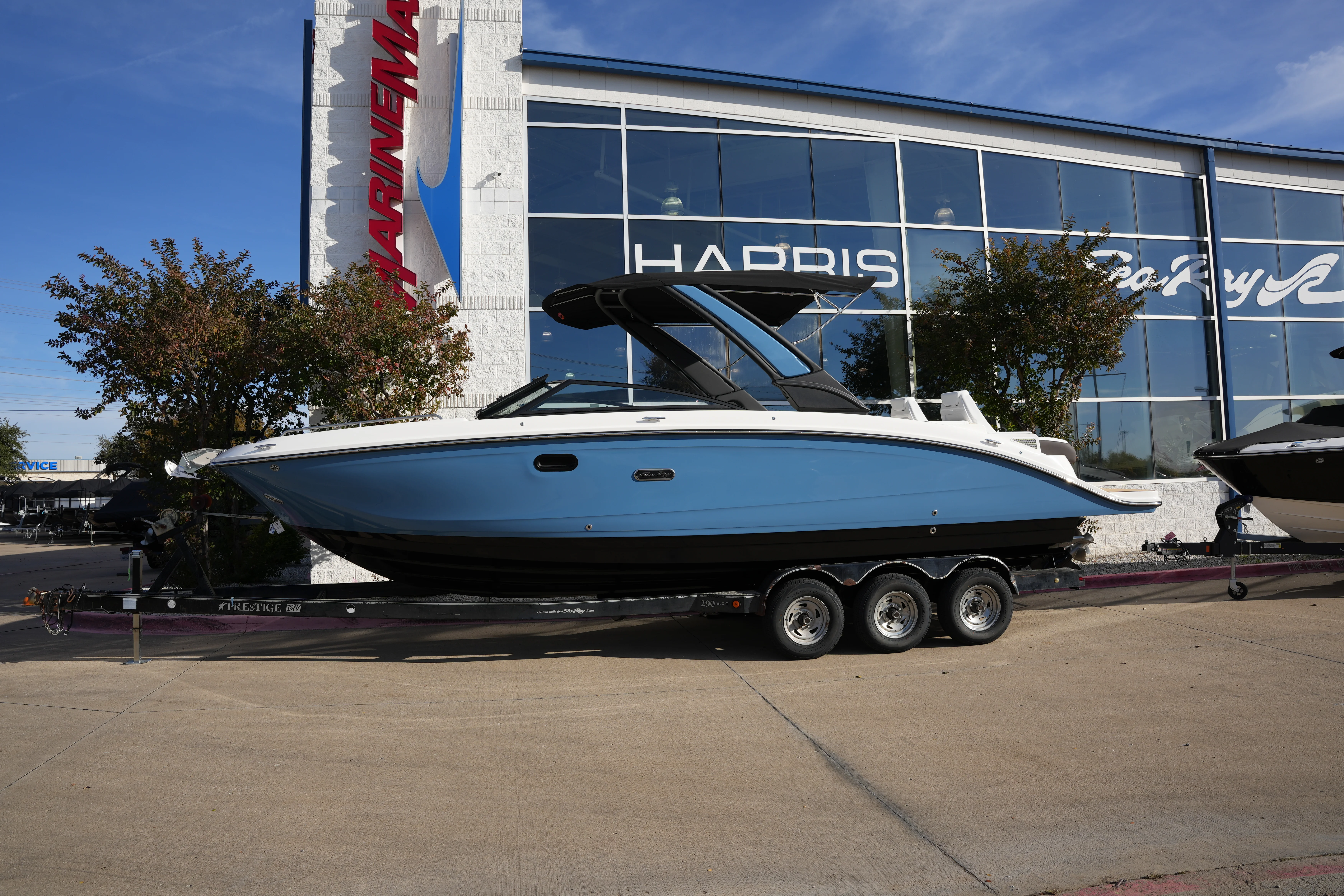 Thumbnail 2 for 2026 Sea Ray SDX 290