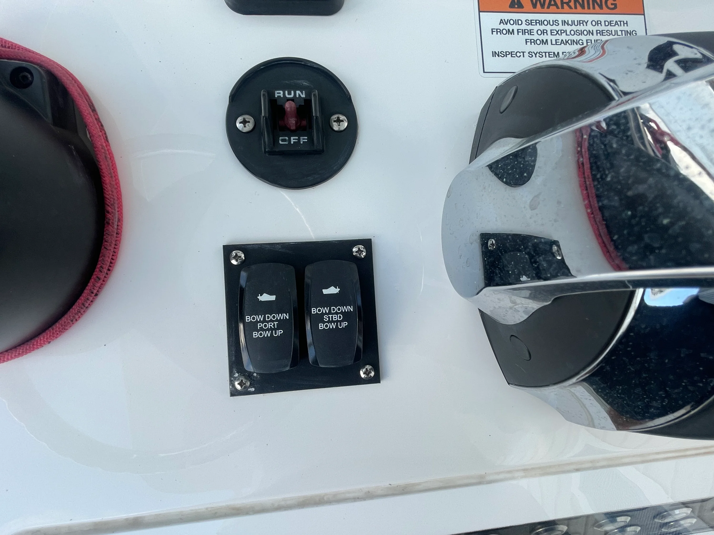 2022 Invincible 33 CAT Image Thumbnail #27