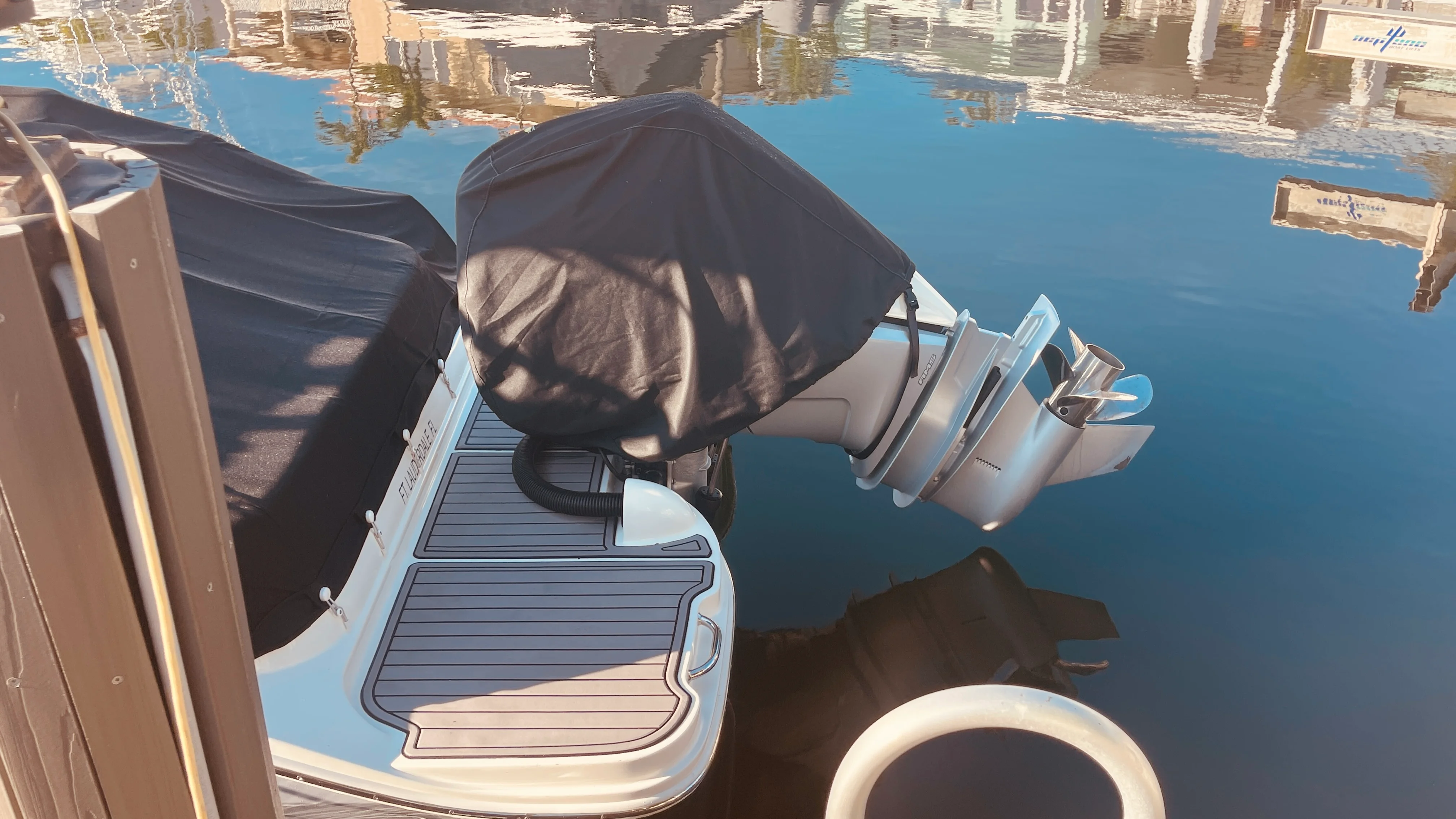 2023 Sea Ray 270 SPX OB Image Thumbnail #4