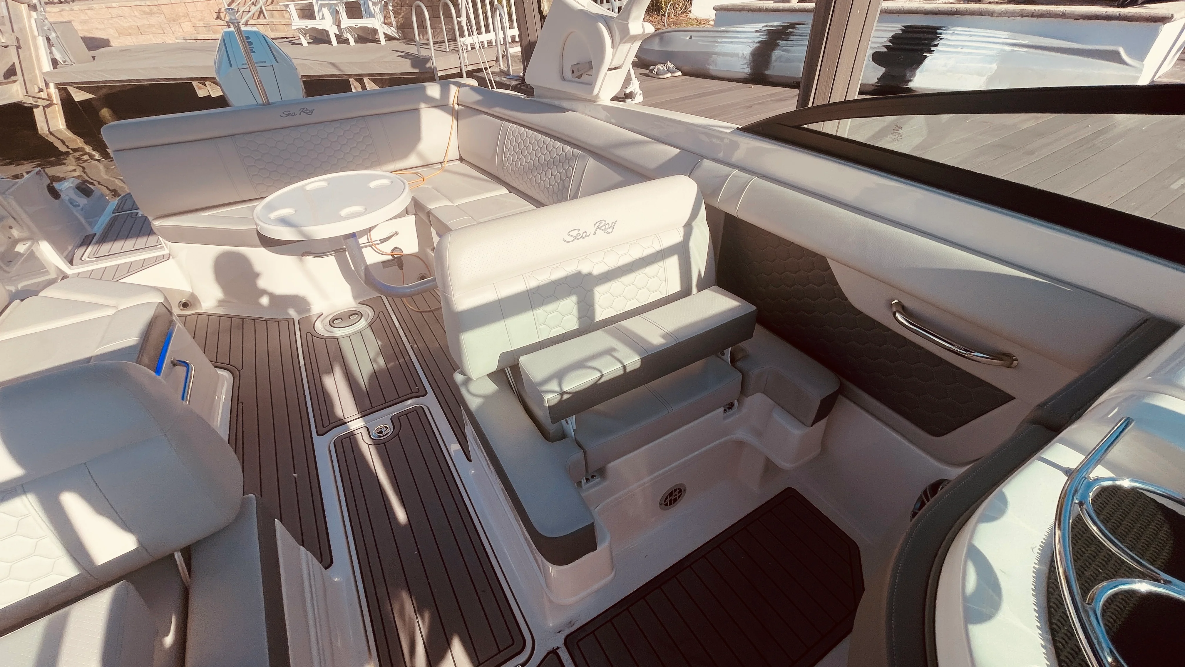 2023 Sea Ray 270 SPX OB Image Thumbnail #22